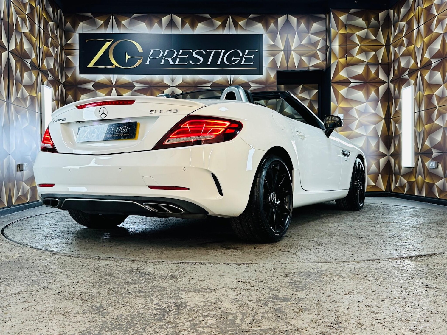 Used Mercedes-Benz SLC 2016 for sale - 76099566: Photo 51