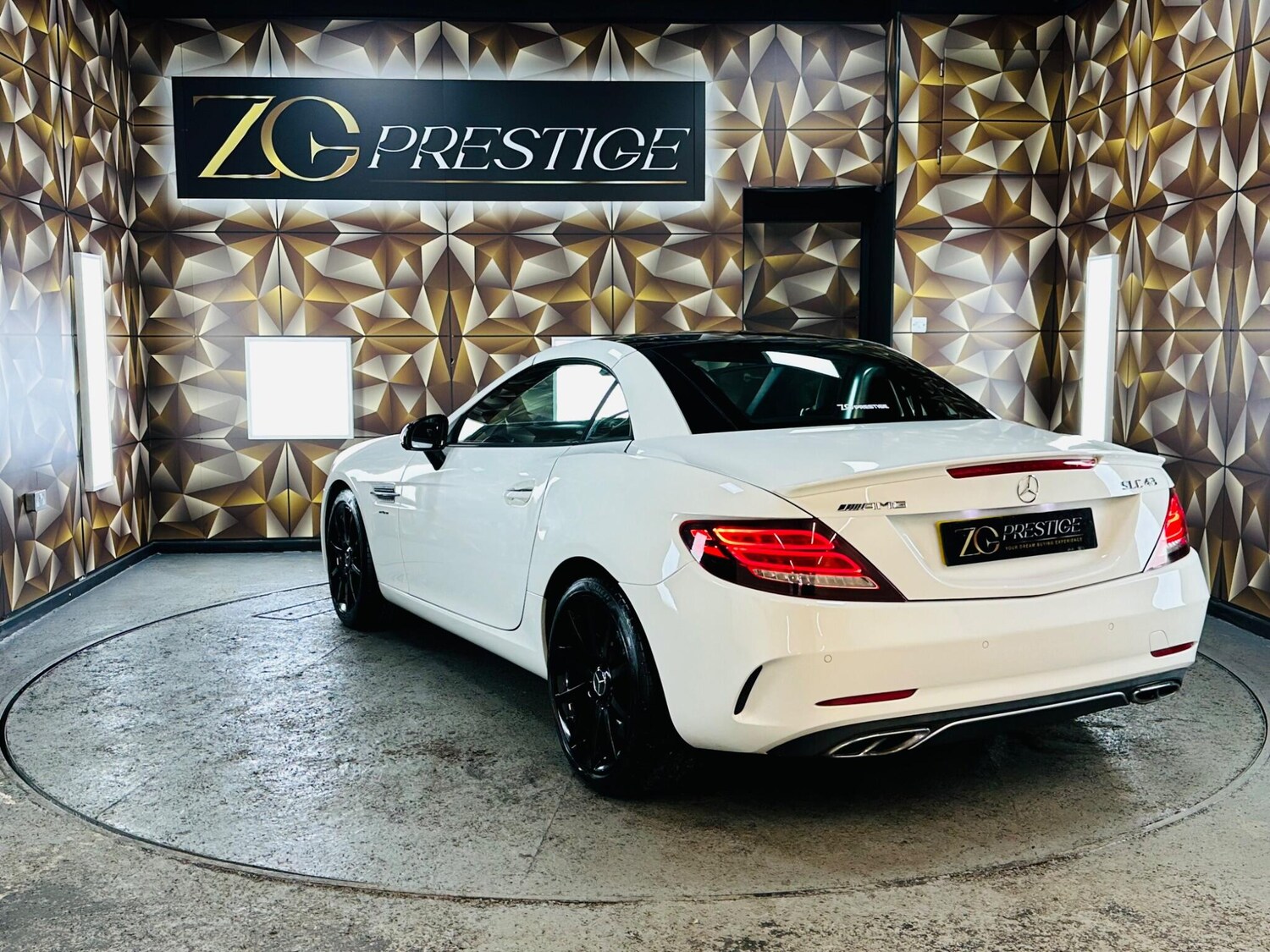 Used Mercedes-Benz SLC 2016 for sale - 76099566: Photo 54