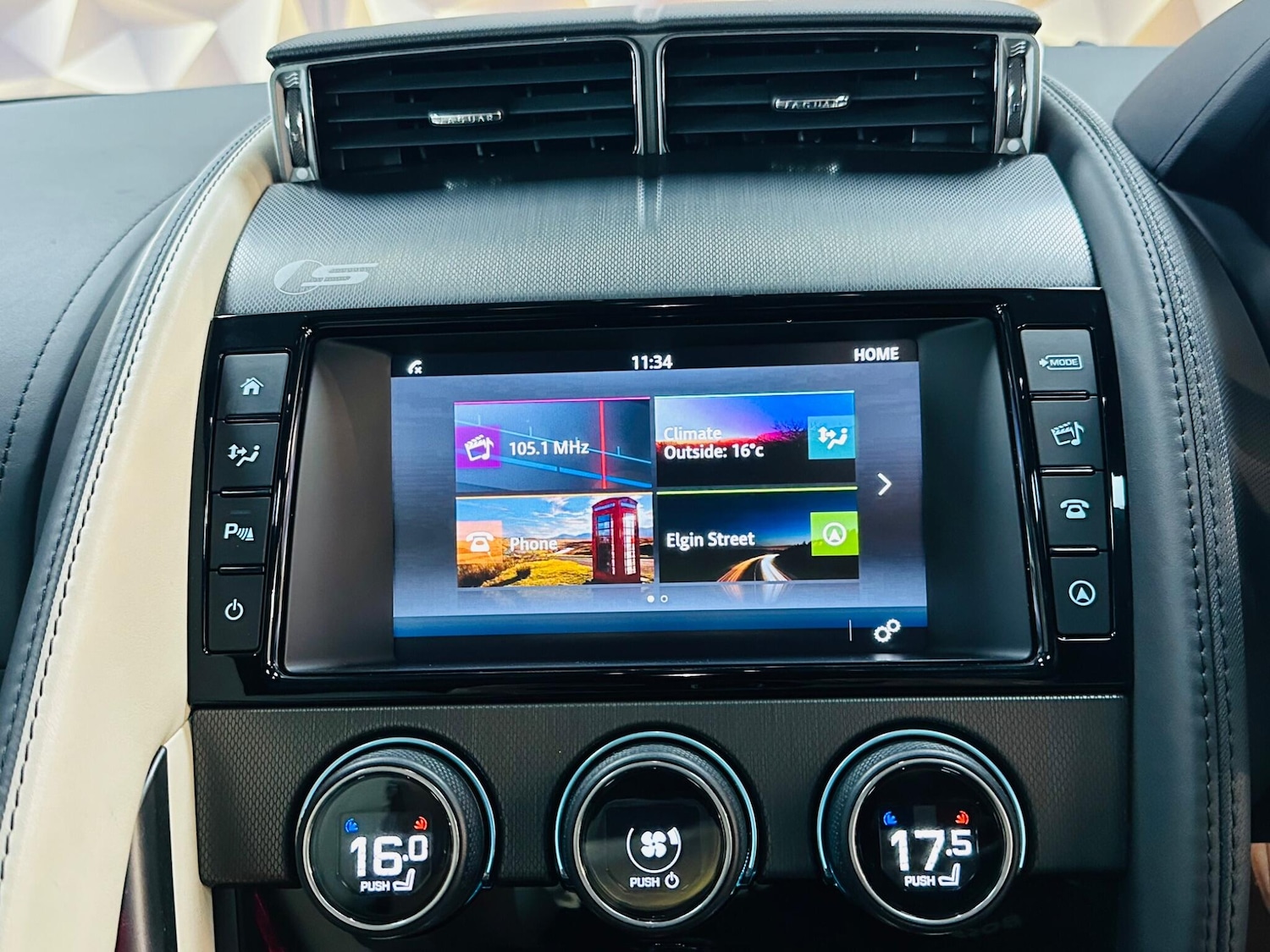 Used Jaguar F-Type 2015 for sale - 76388372: Photo 53