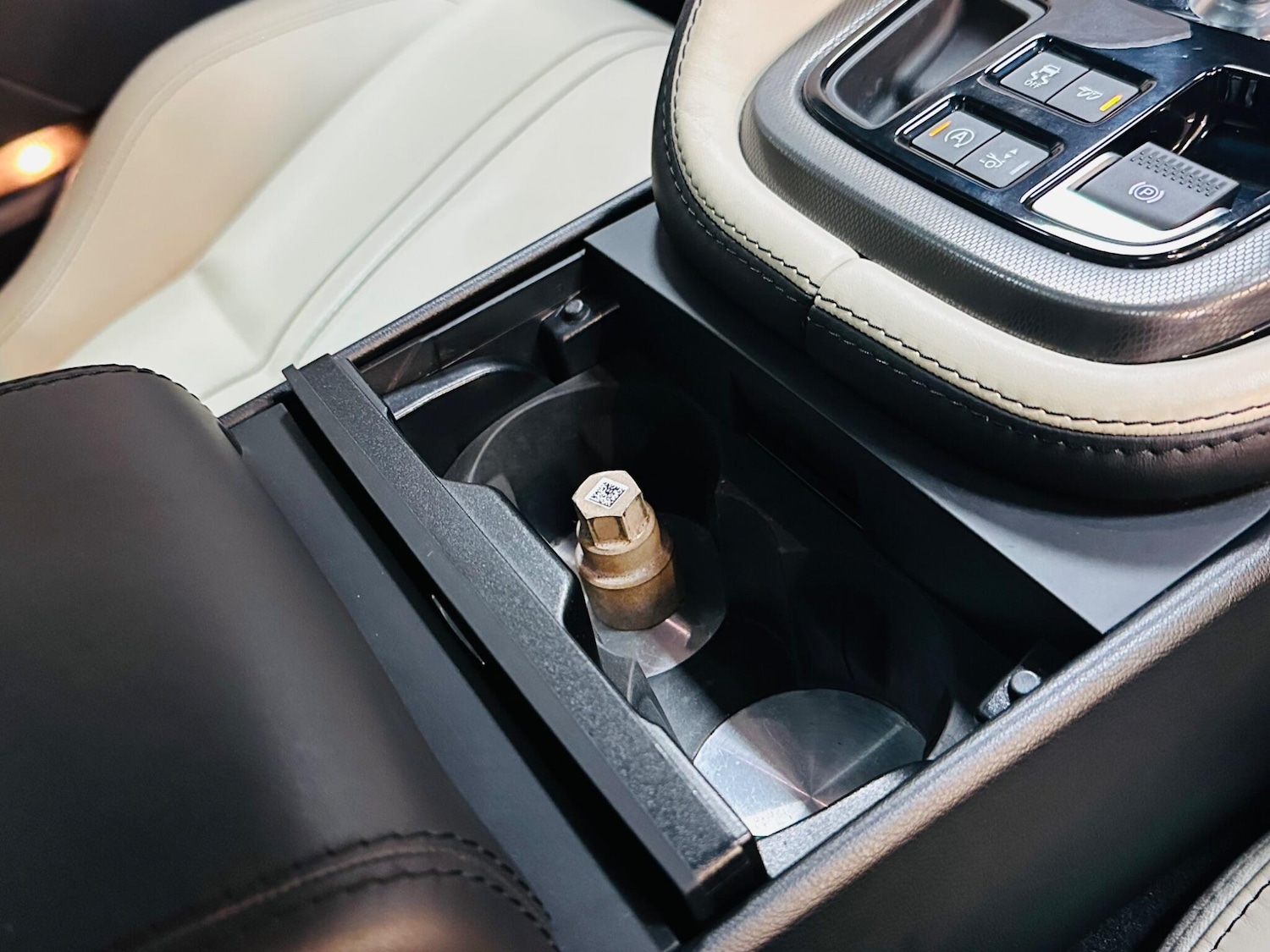 Used Jaguar F-Type 2015 for sale - 76388372: Photo 58