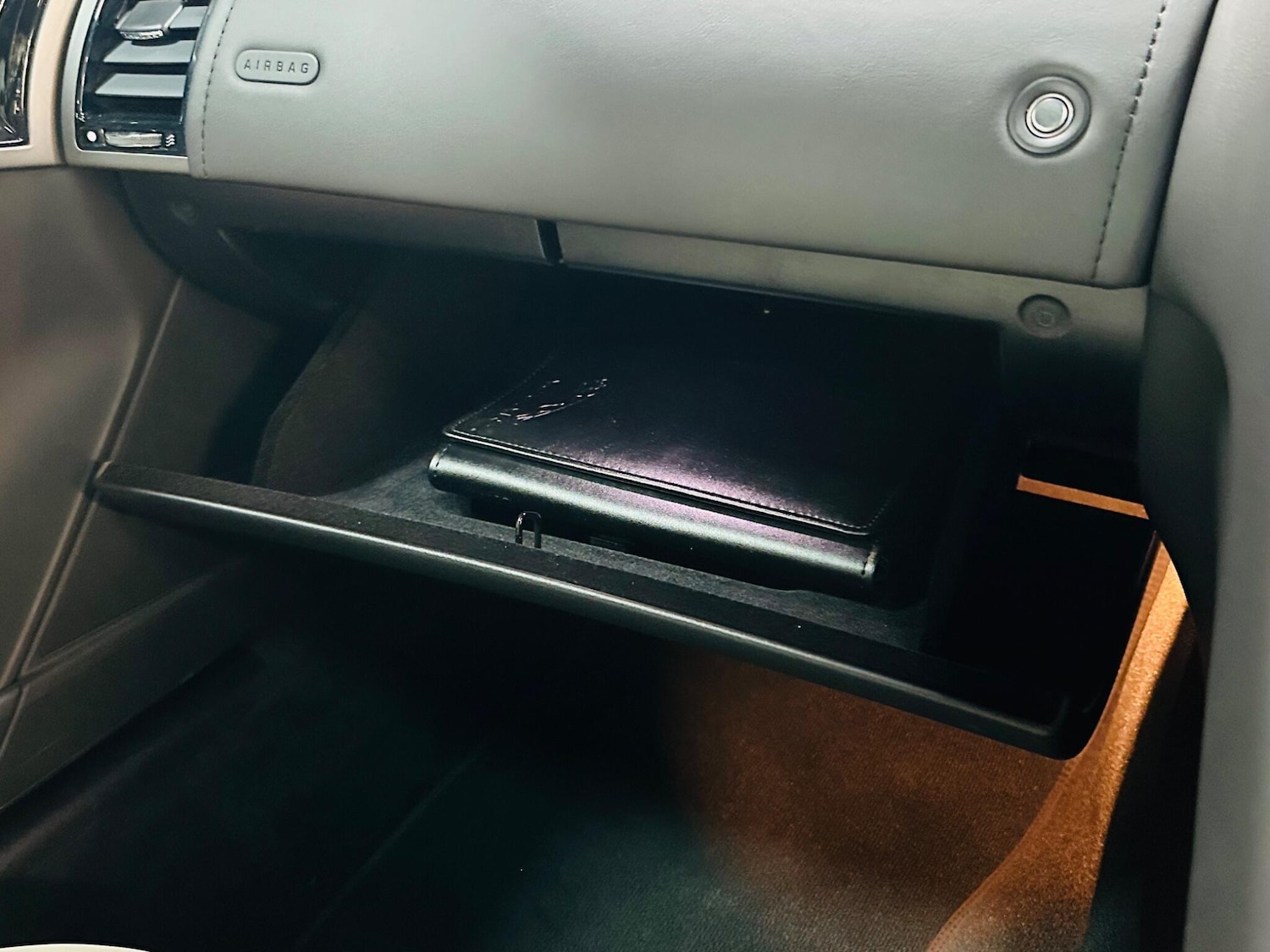 Used Jaguar F-Type 2015 for sale - 76388372: Photo 63