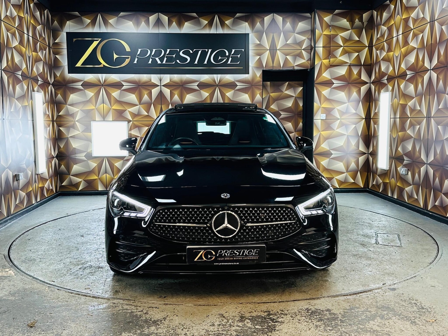 Used Mercedes-Benz CLA 2023 for sale - 76561434: Photo 3