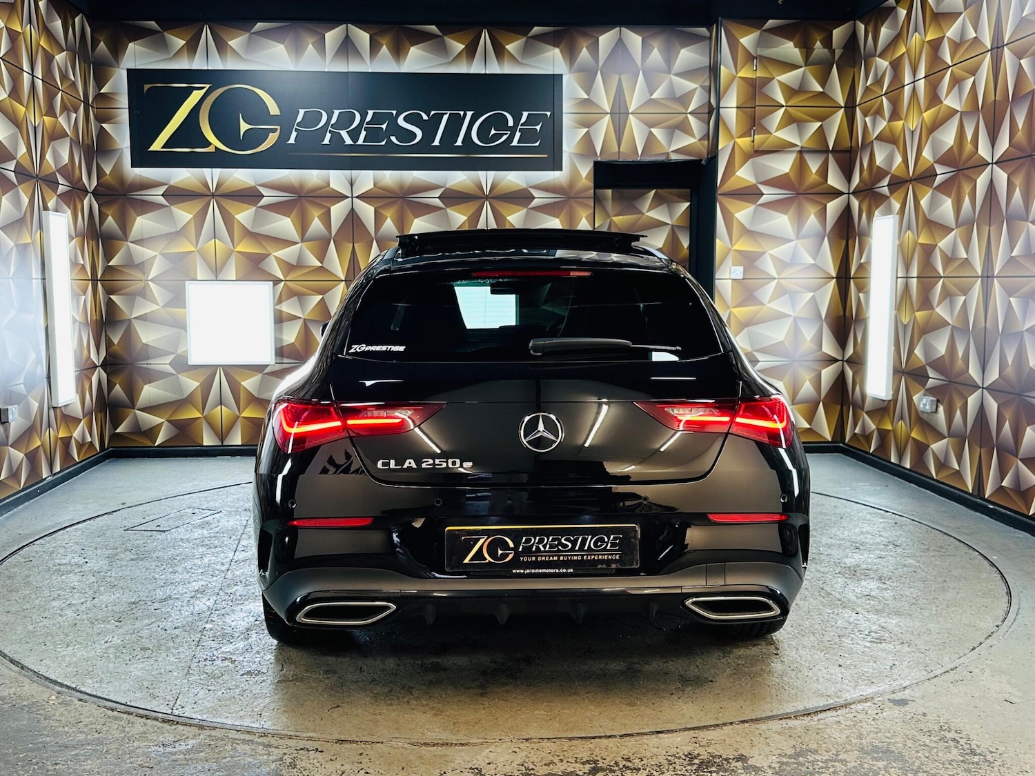 Used Mercedes-Benz CLA 2023 for sale - 76561434: Photo 5