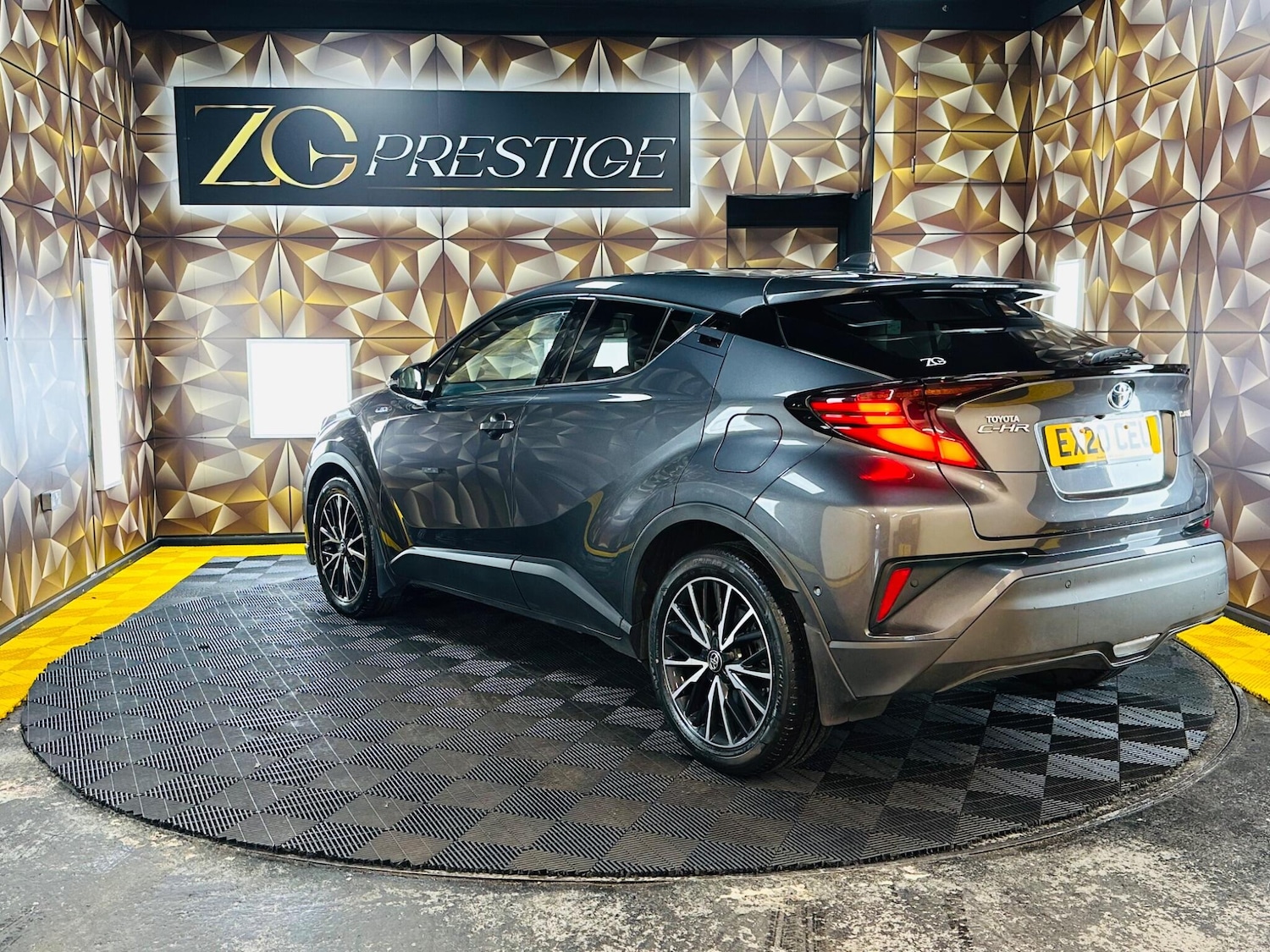 Used Toyota C-HR 2020 for sale - 77883549: Photo 25