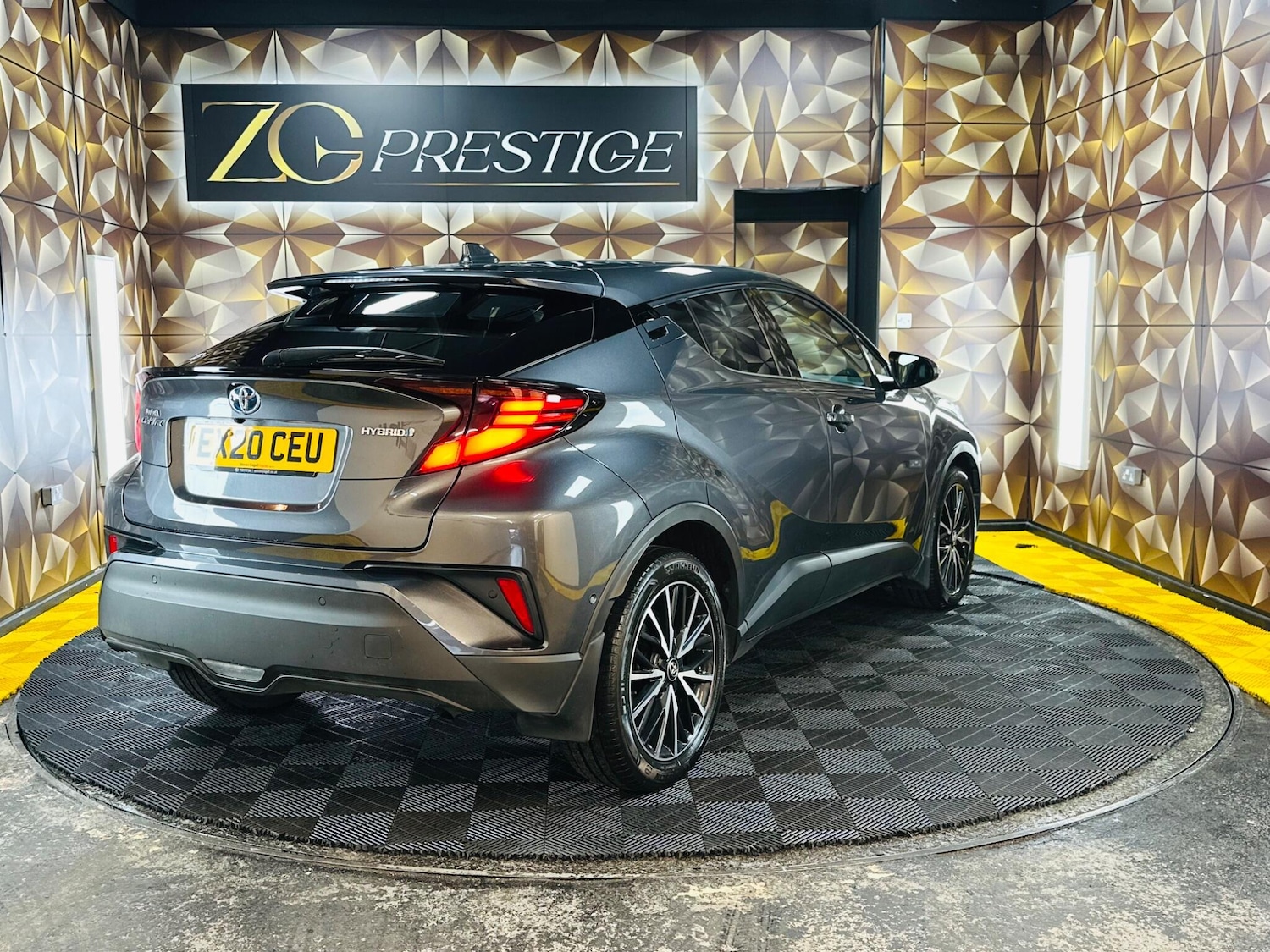 Used Toyota C-HR 2020 for sale - 77883549: Photo 37