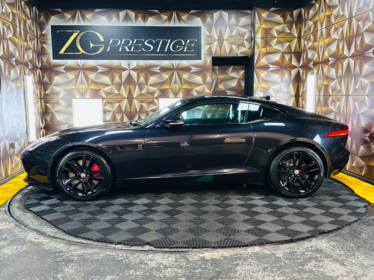 Used Jaguar F-Type for sale - 78072107: Photo 11