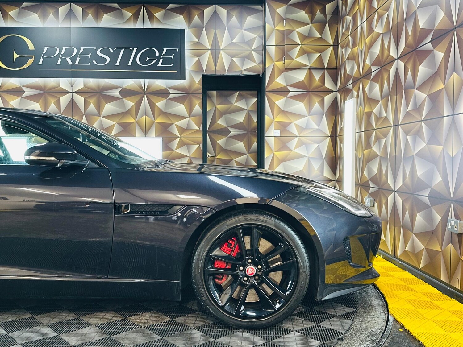 Used Jaguar F-Type for sale - 78072107: Photo 17