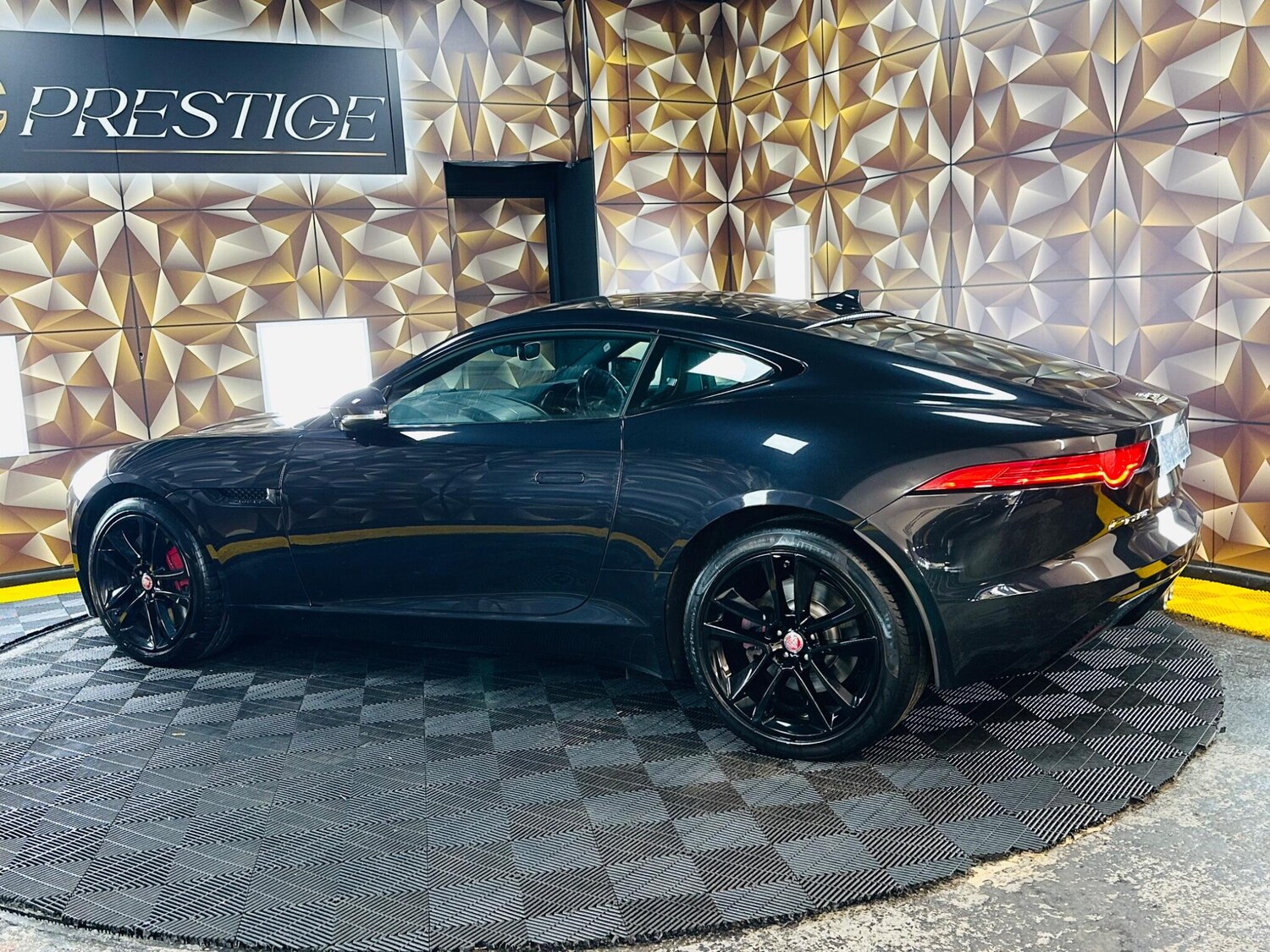 Used Jaguar F-Type for sale - 78072107: Photo 21