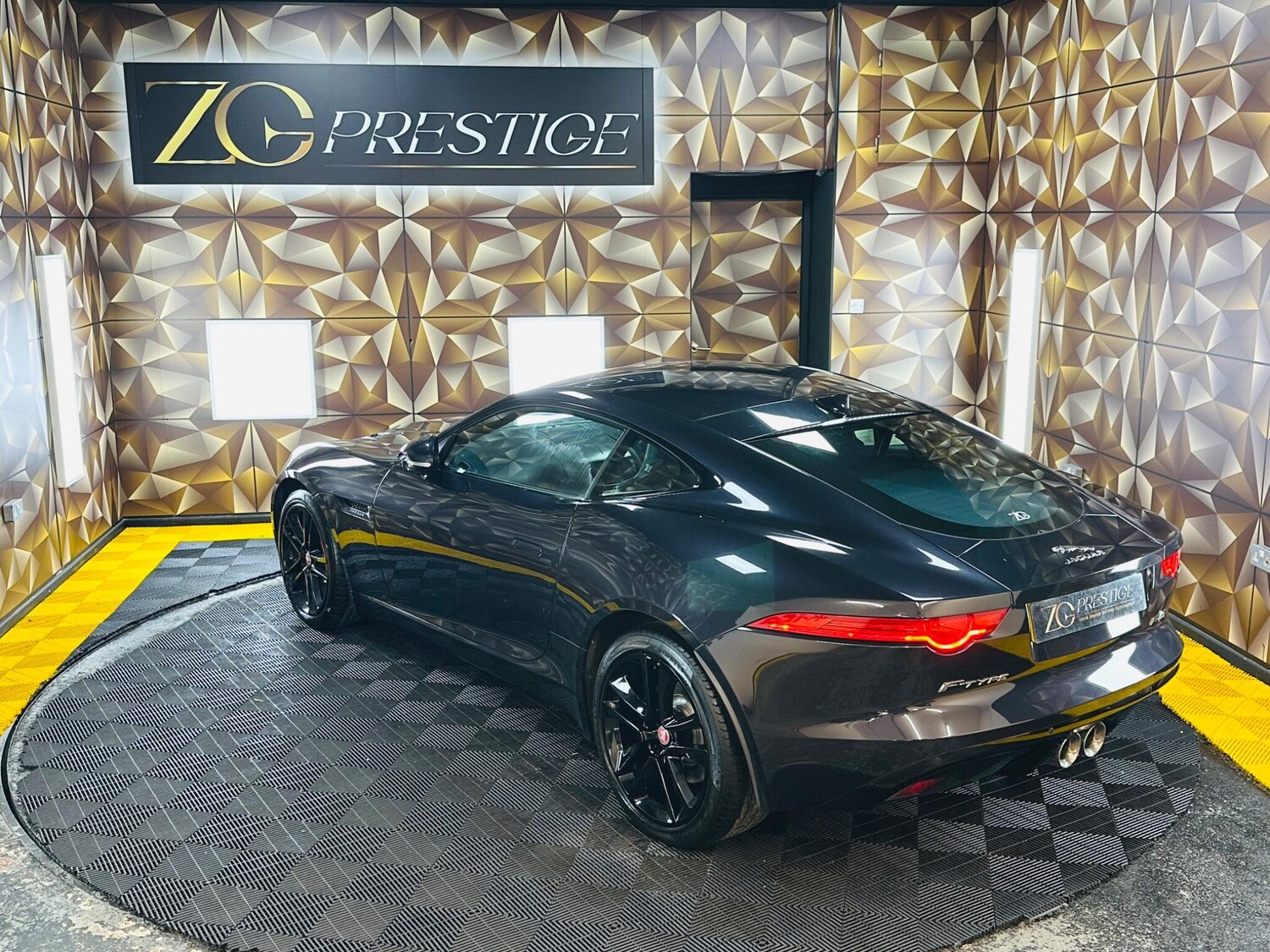Used Jaguar F-Type for sale - 78072107: Photo 42
