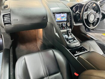 Used Jaguar F-Type 2016 for sale - 78072107: Photo