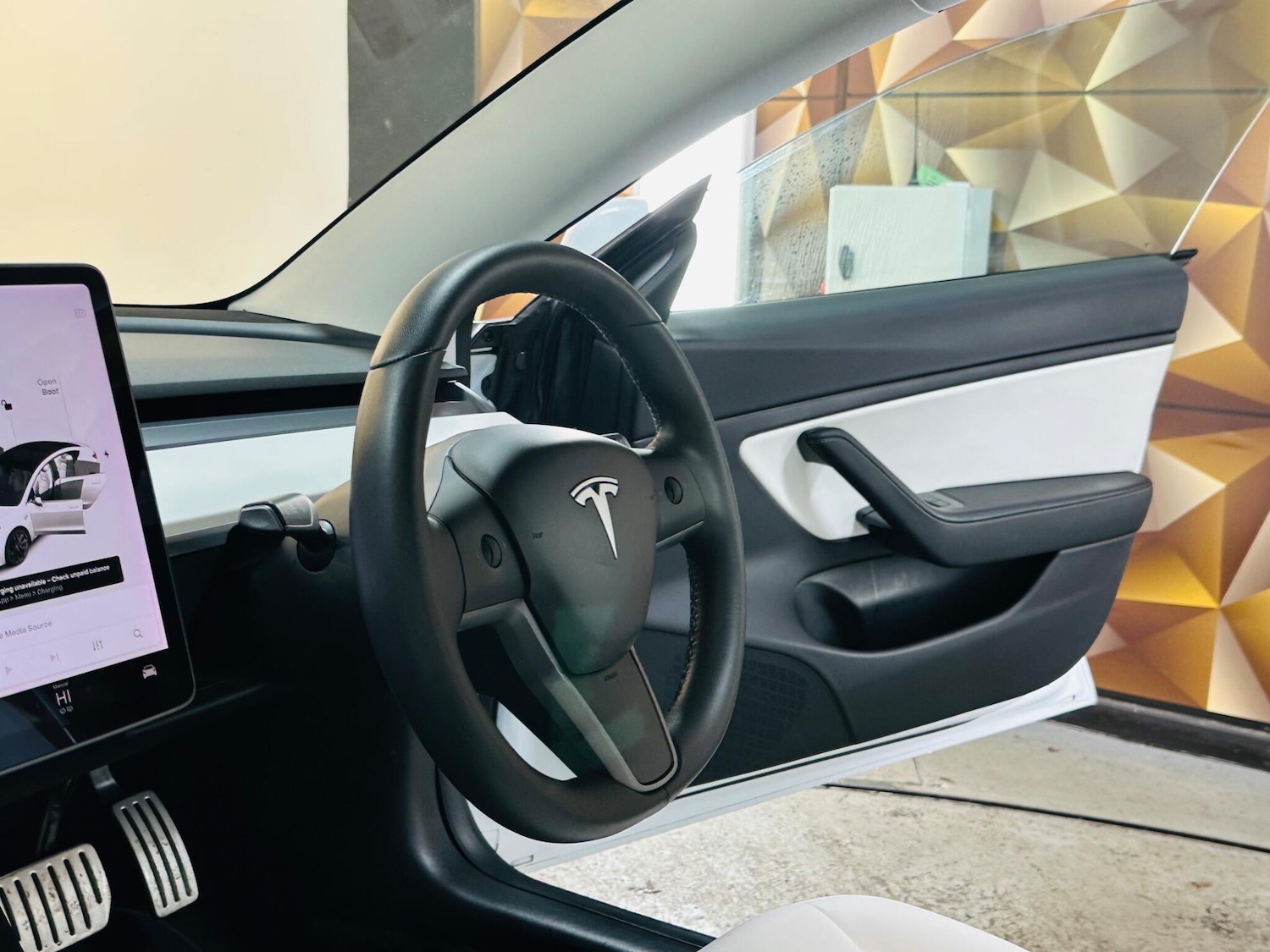 Used Tesla Model 3 2020 for sale - 76607368: Photo 30