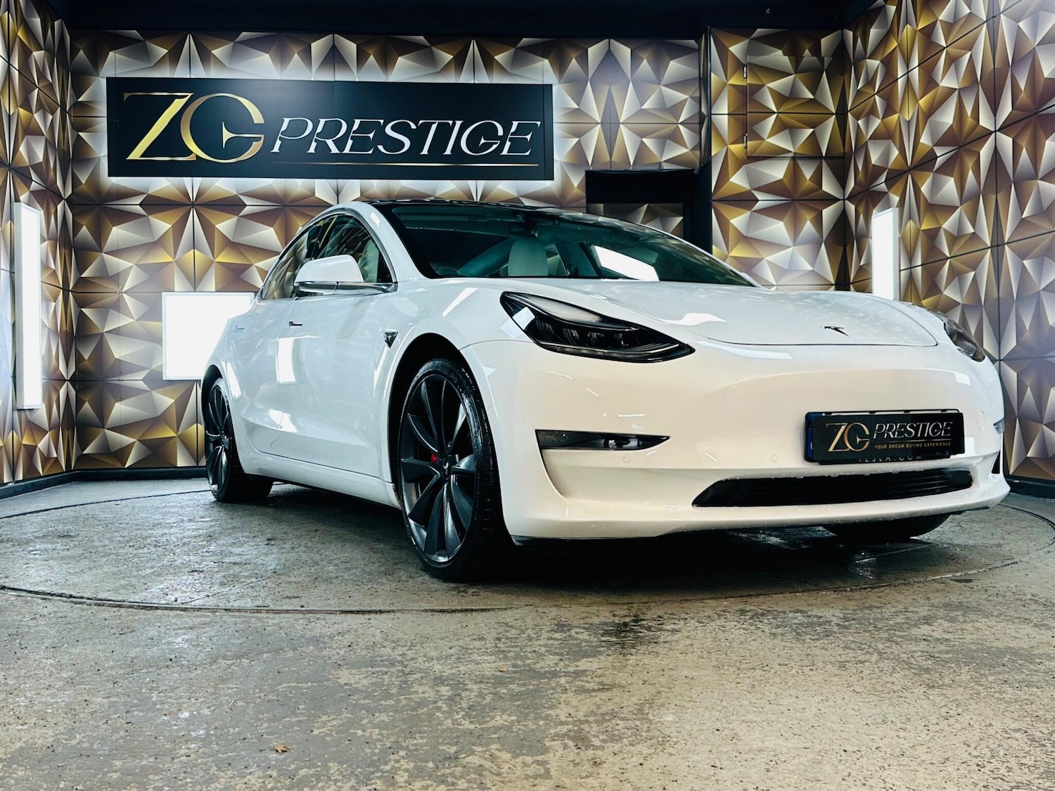 Used Tesla Model 3 2020 for sale - 76607368: Photo 33