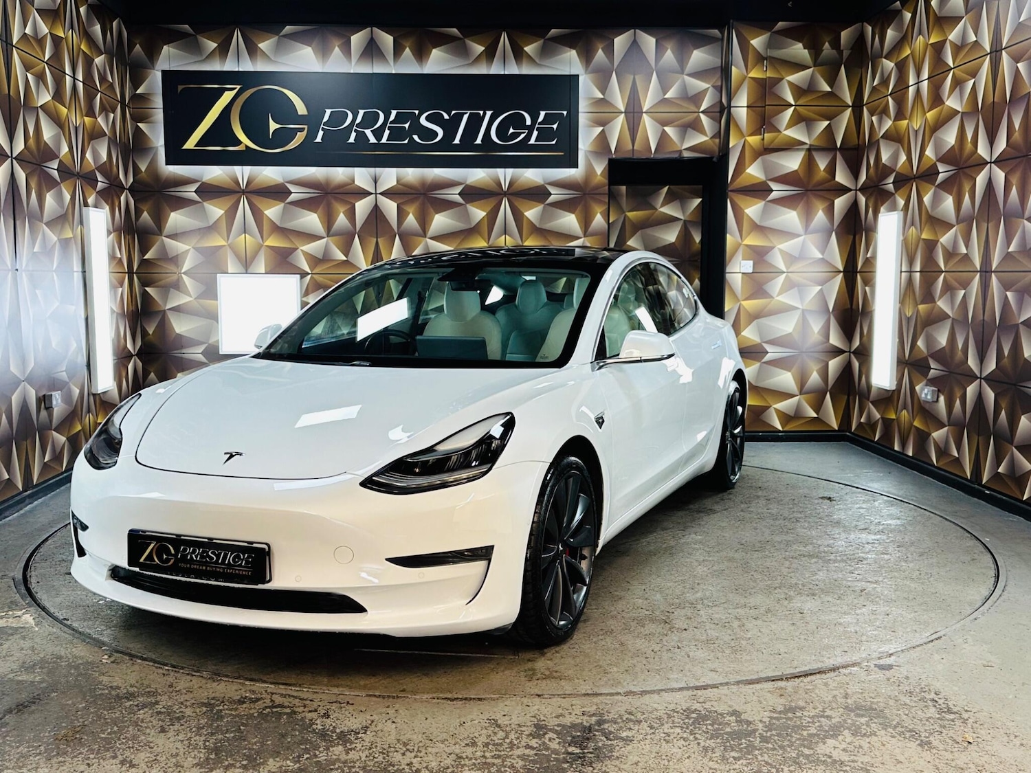 Used Tesla Model 3 2020 for sale - 76607368: Photo 45