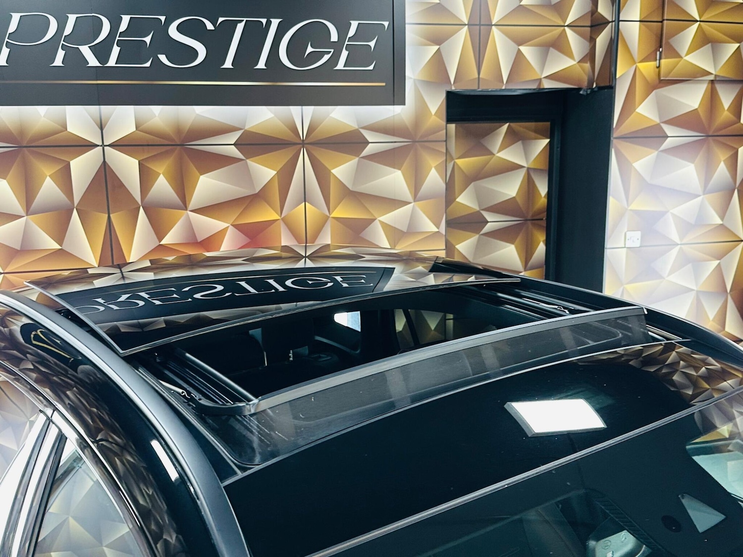 Used Mercedes-Benz GLA 2023 for sale - 76370765: Photo 10