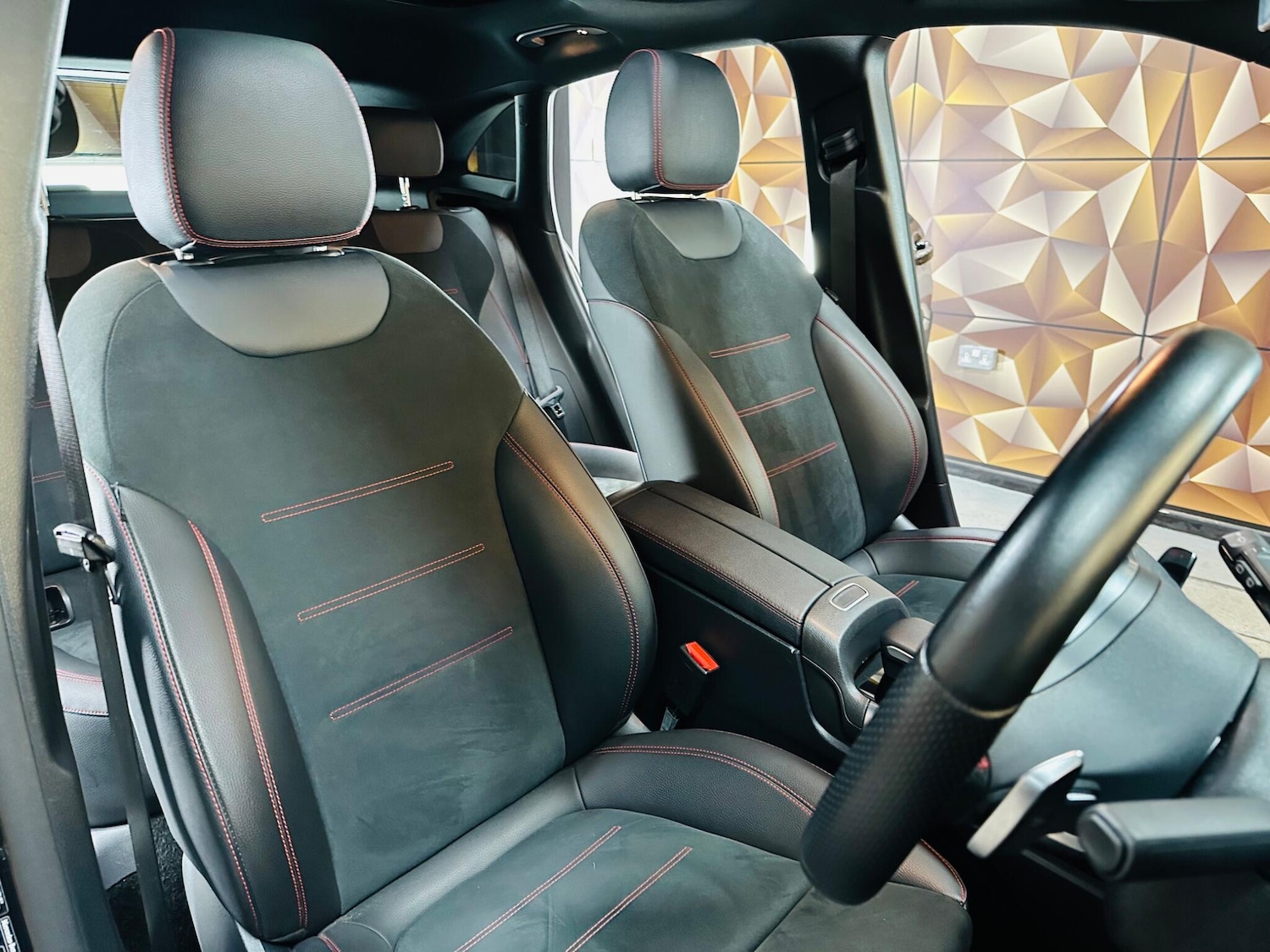 Used Mercedes-Benz GLA 2023 for sale - 76370765: Photo 14