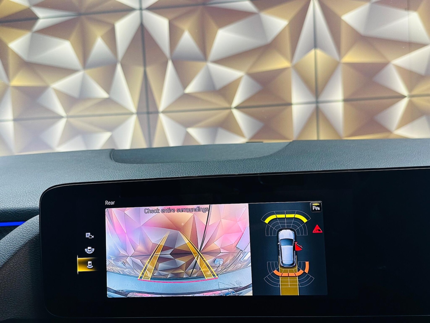 Used Mercedes-Benz GLA 2023 for sale - 76370765: Photo 57