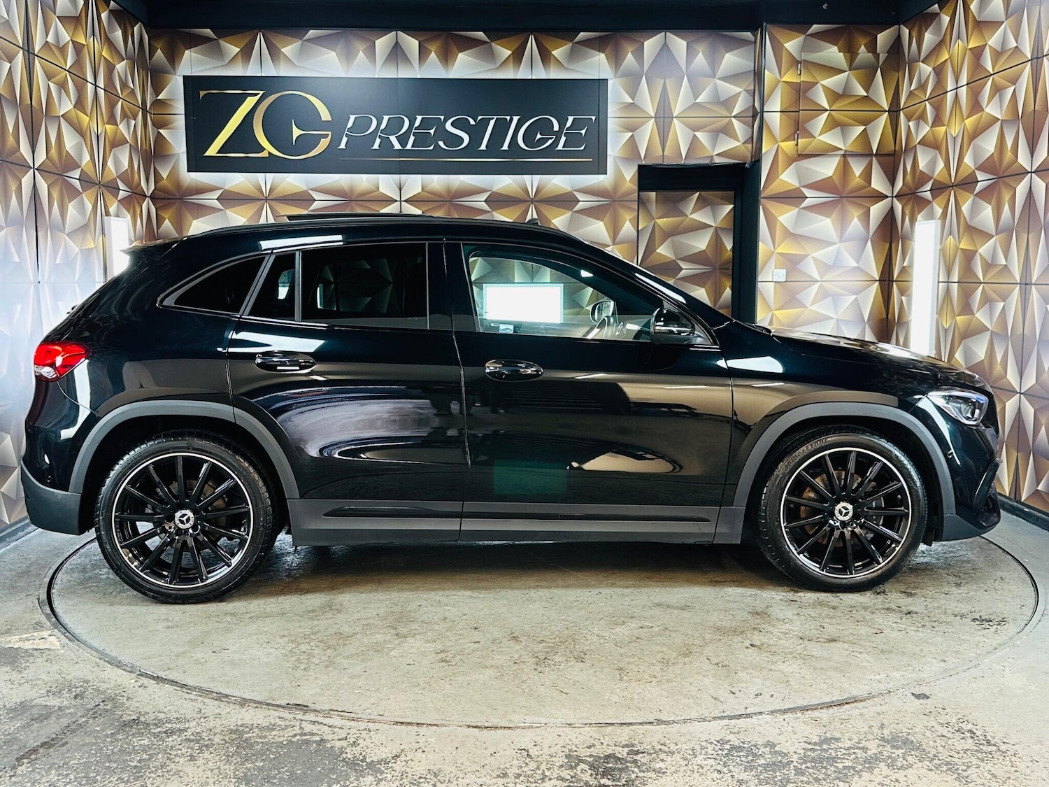 Used Mercedes-Benz GLA 2023 for sale - 76370765: Photo 9