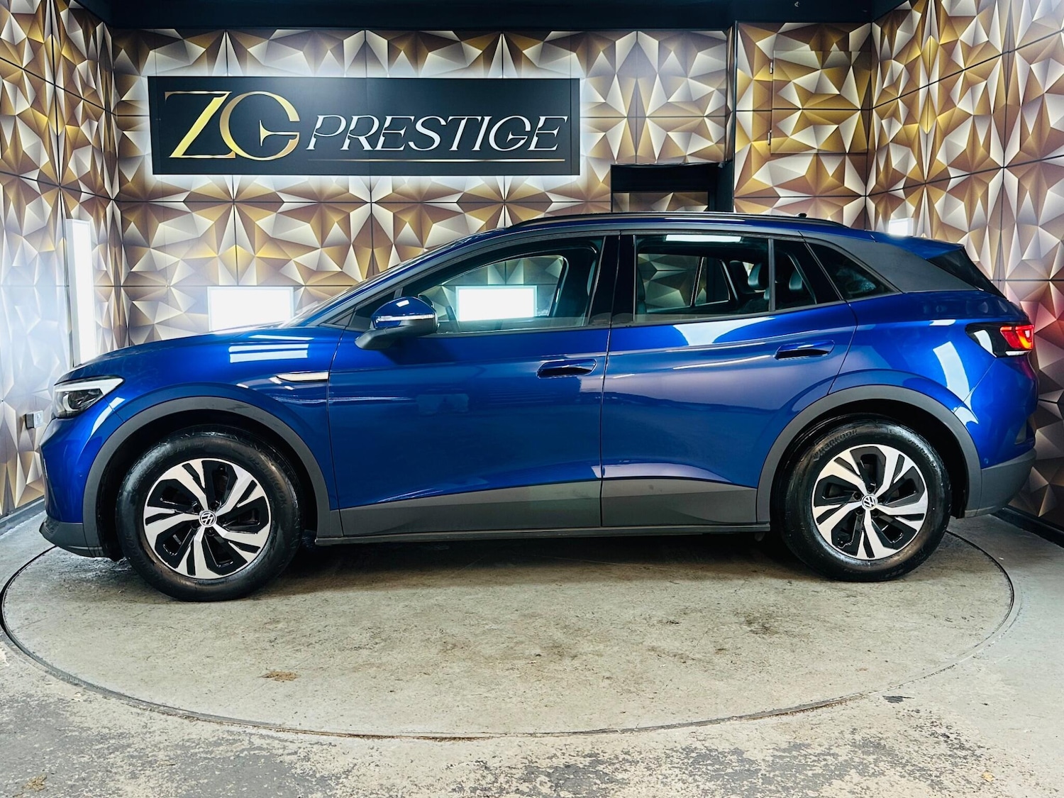 Used Volkswagen ID.4 2022 for sale - 76619657: Photo 11