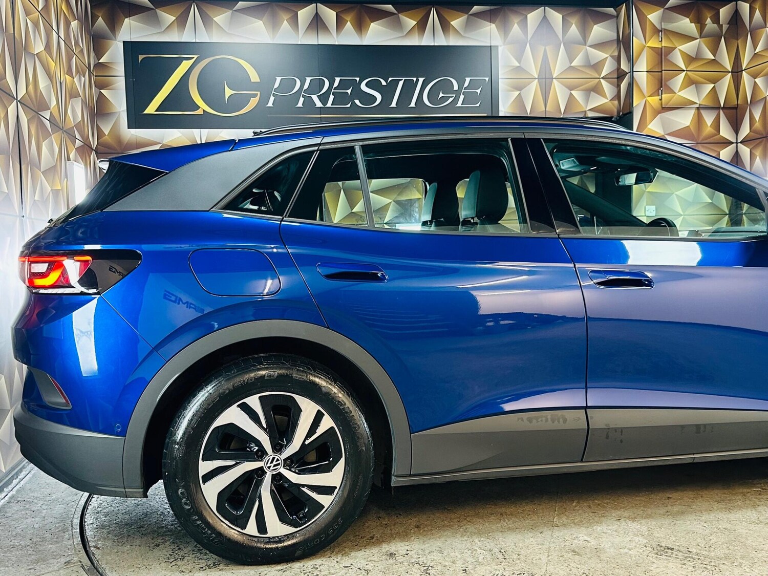 Used Volkswagen ID.4 2022 for sale - 76619657: Photo 35