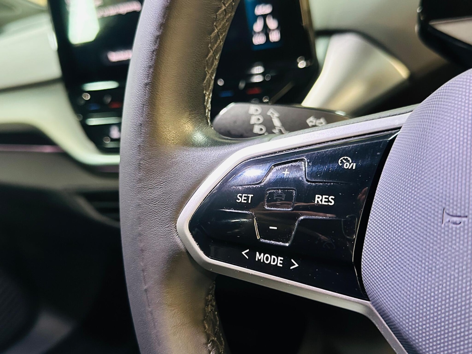 Used Volkswagen ID.4 2022 for sale - 76619657: Photo 49