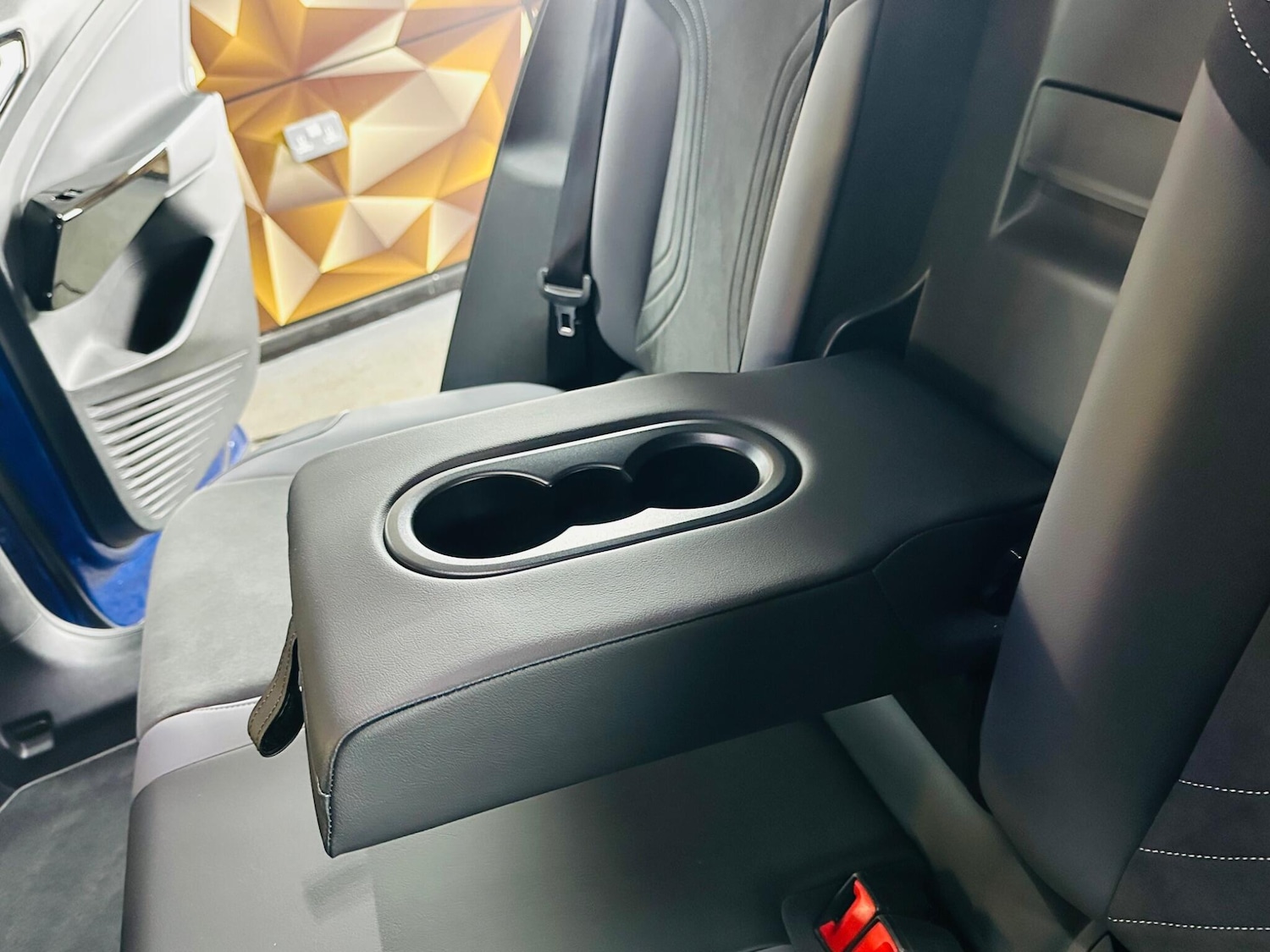 Used Volkswagen ID.4 2022 for sale - 76619657: Photo 56