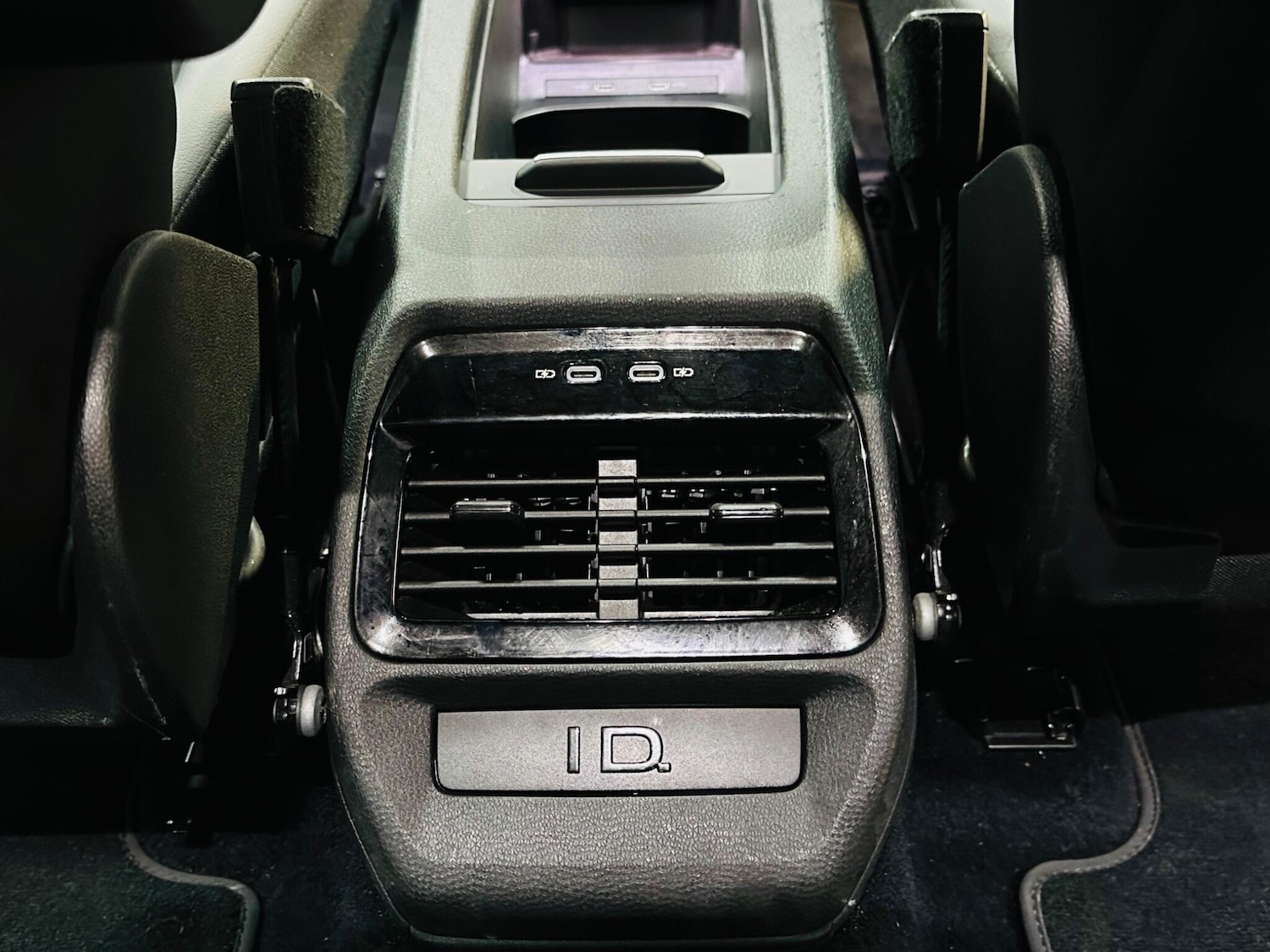 Used Volkswagen ID.4 2022 for sale - 76619657: Photo 57