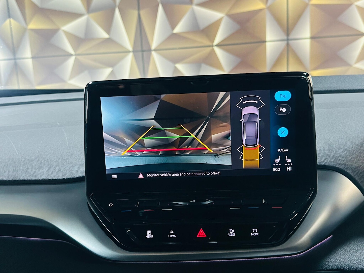 Used Volkswagen ID.4 2022 for sale - 76619657: Photo 6