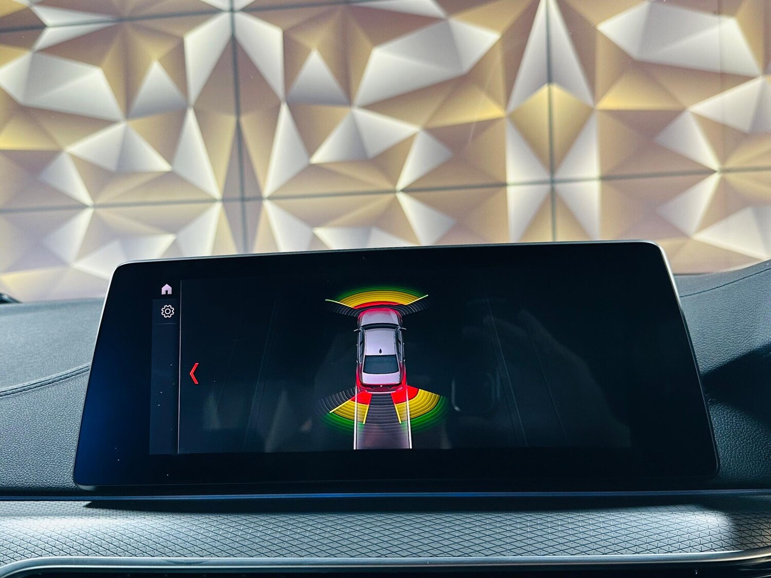 Used BMW 5 Series 2018 for sale - 77175340: Photo 4