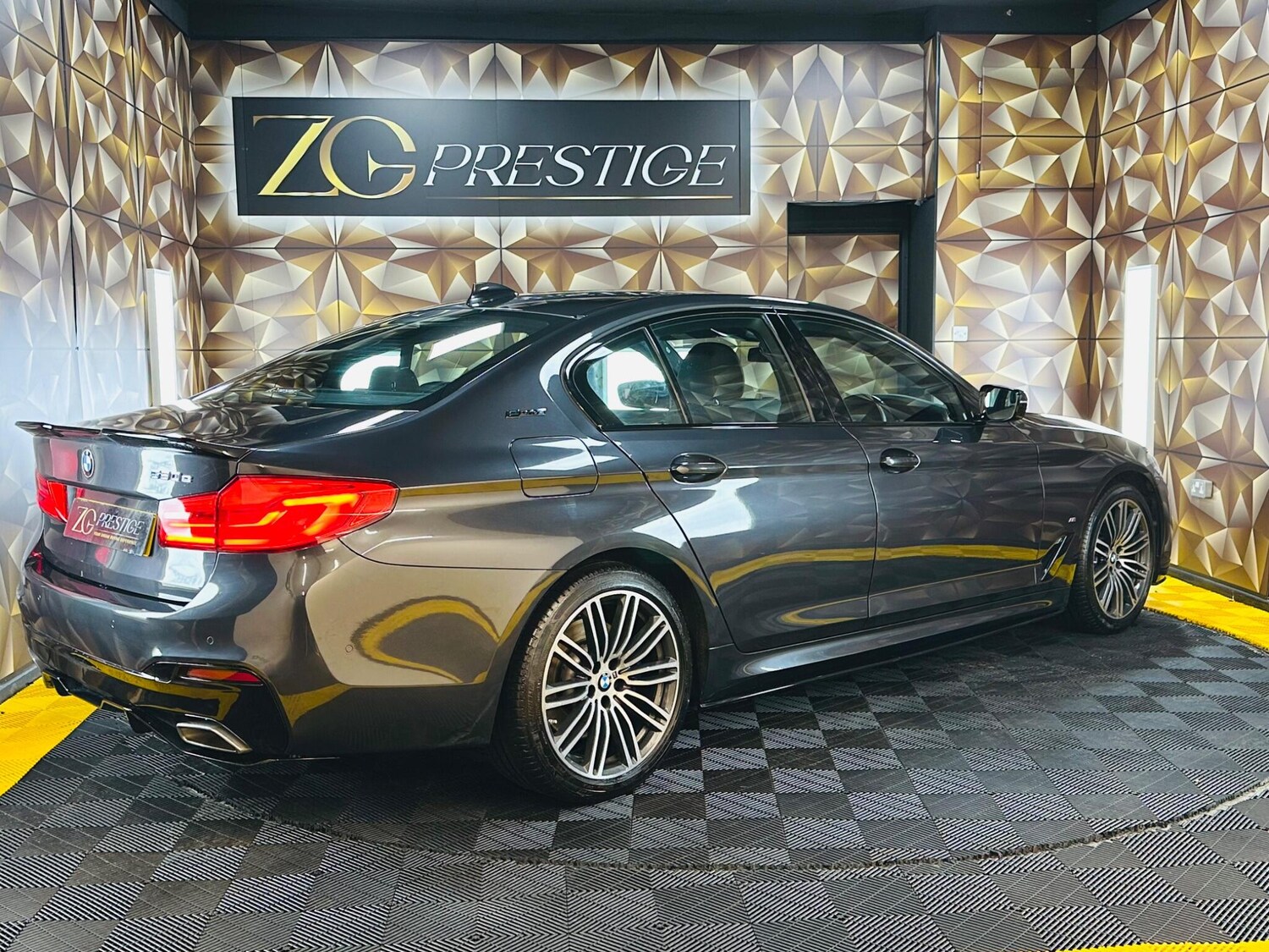 Used BMW 5 Series 2018 for sale - 77175340: Photo 7