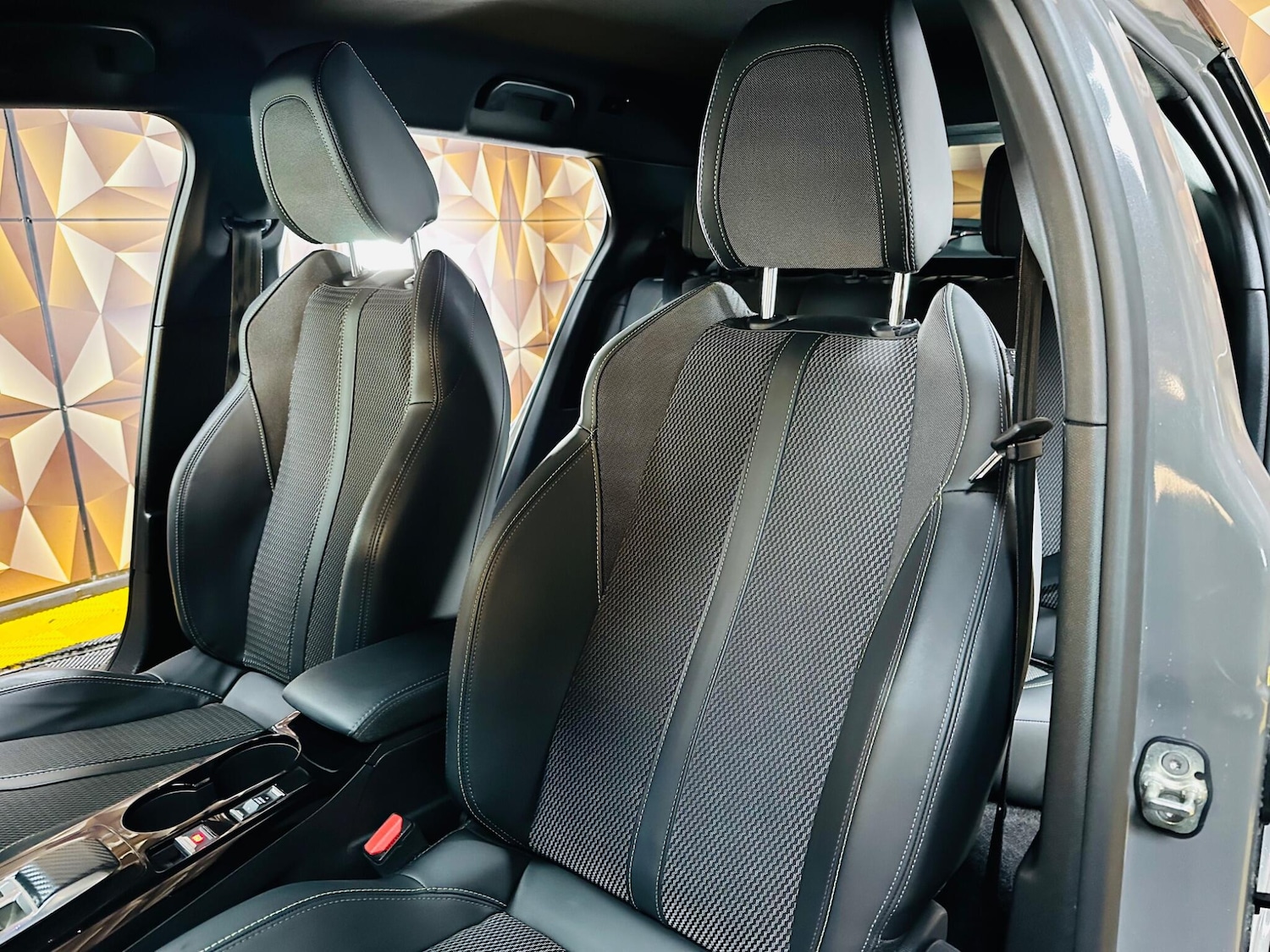 Used Peugeot 2008 2024 for sale - 77290632: Photo 10