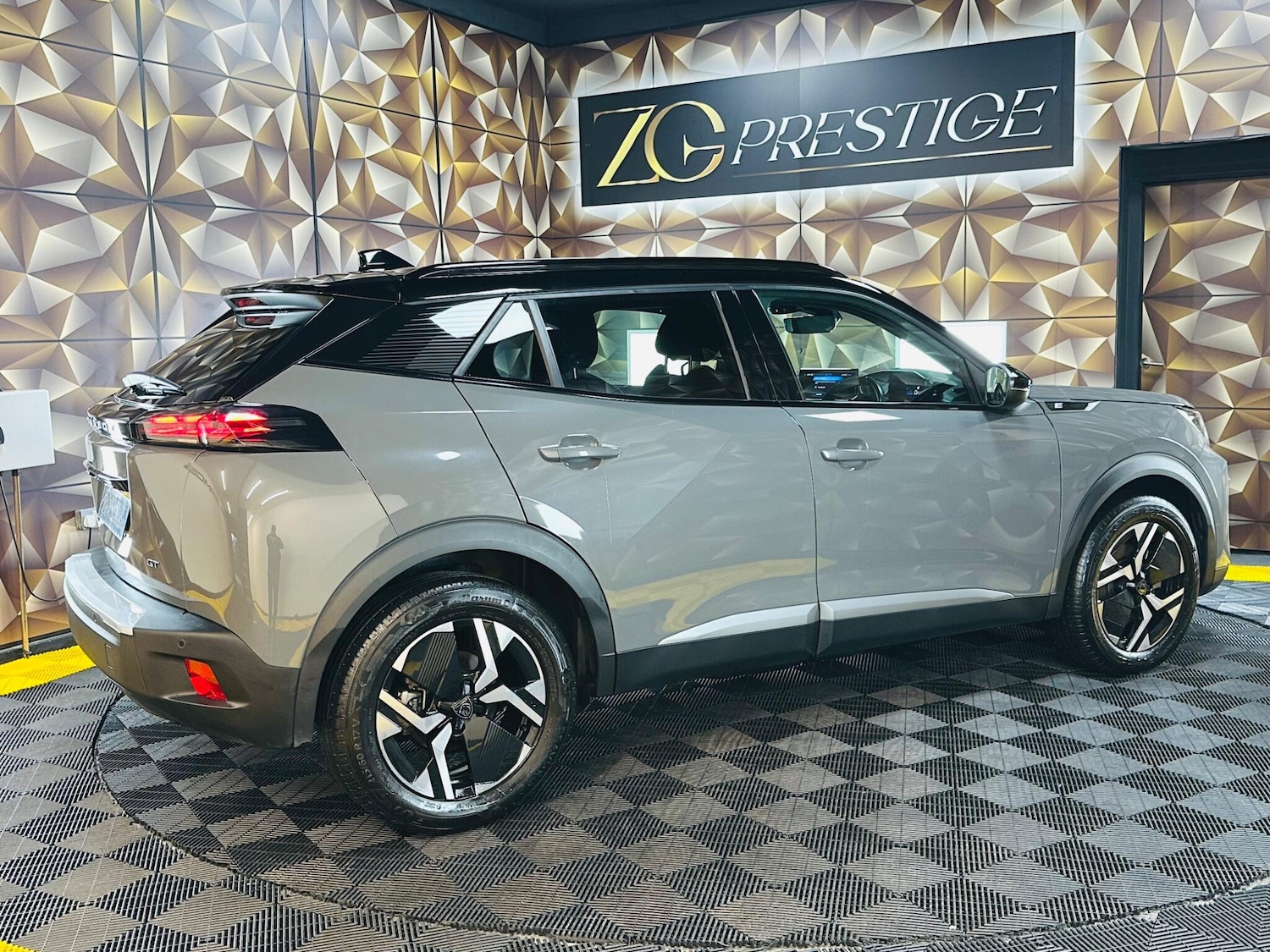 Used Peugeot 2008 2024 for sale - 77290632: Photo 40