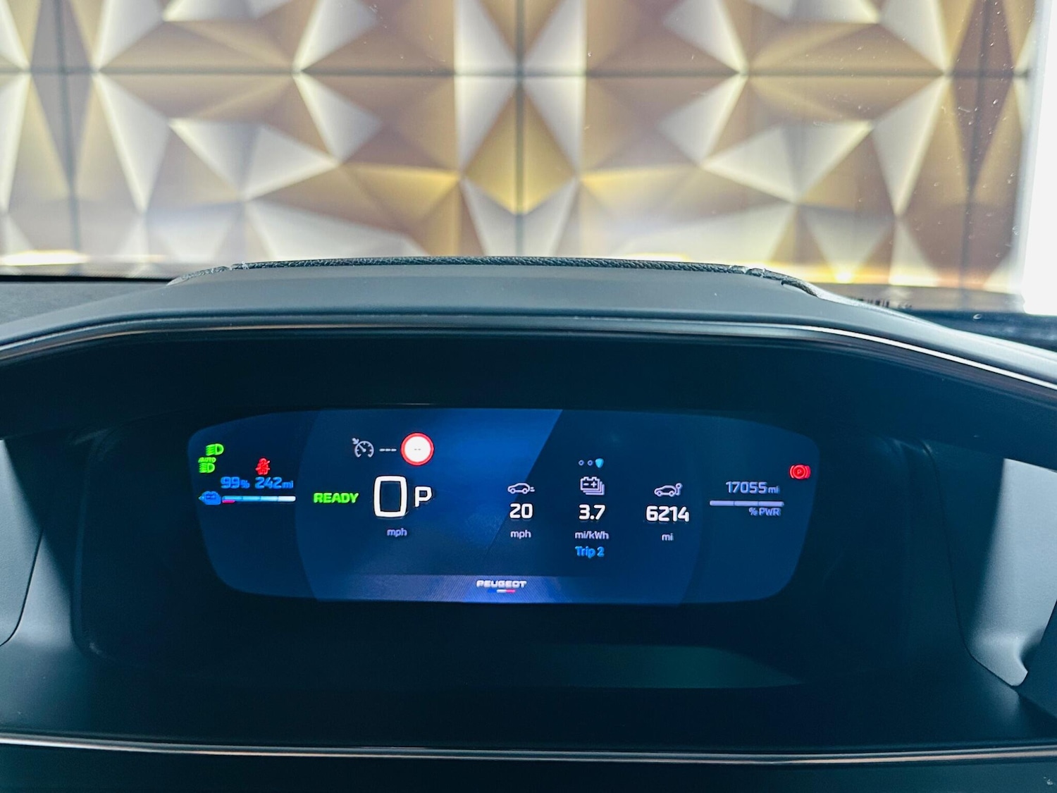 Used Peugeot 2008 2024 for sale - 77290632: Photo 53