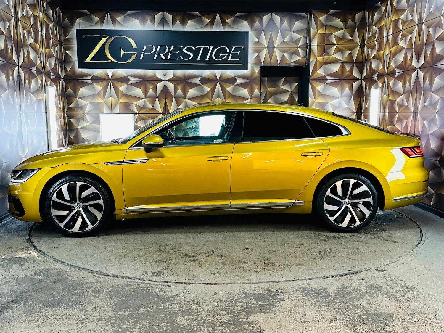 Used Volkswagen Arteon 2018 for sale - 76898778: Photo 11