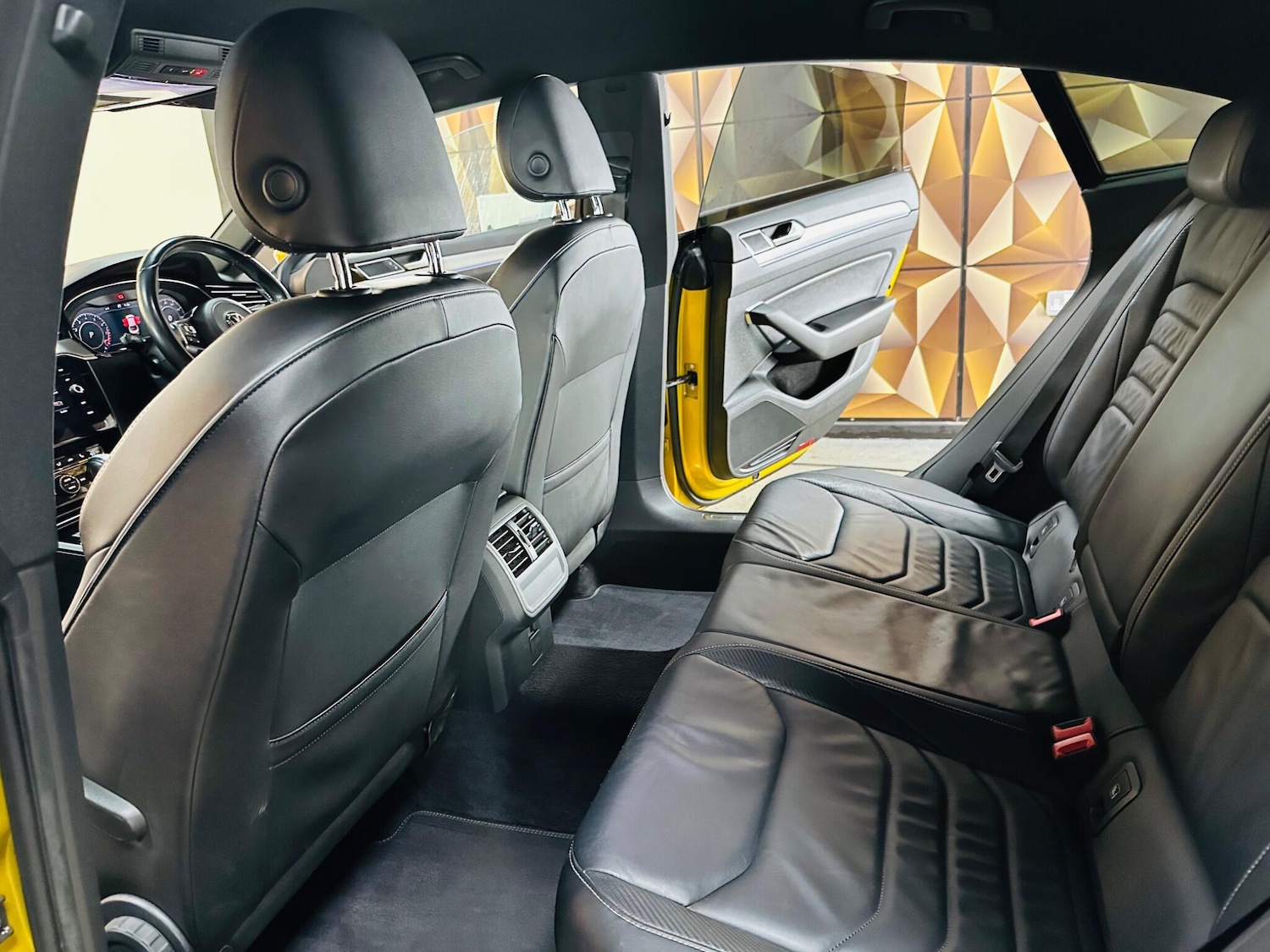 Used Volkswagen Arteon 2018 for sale - 76898778: Photo 30