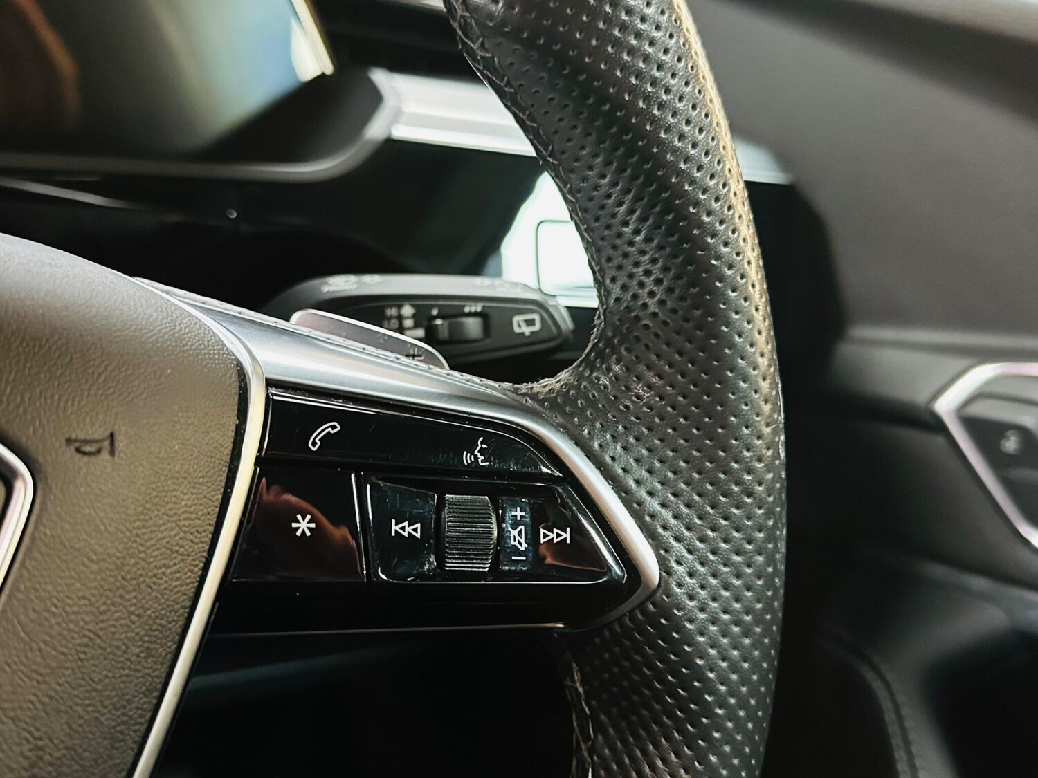 Used Audi e-tron 2022 for sale - 77455545: Photo 49