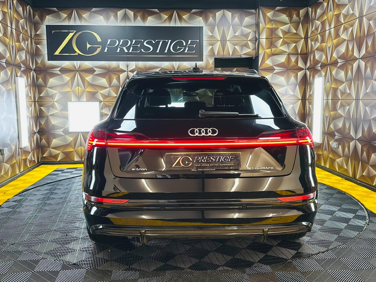 Used Audi e-tron 2022 for sale - 77455545: Photo 5