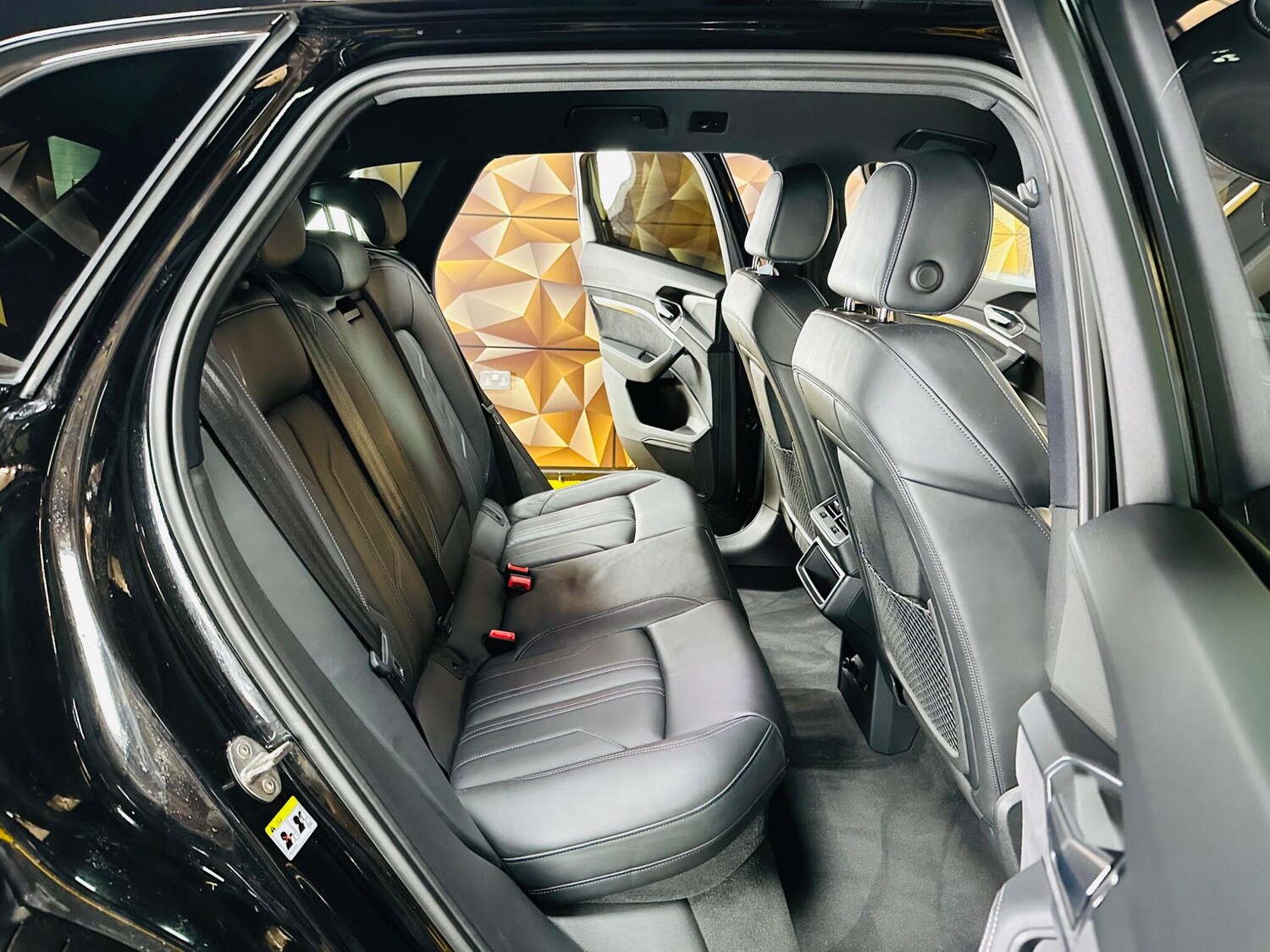 Used Audi e-tron 2022 for sale - 77455545: Photo 65