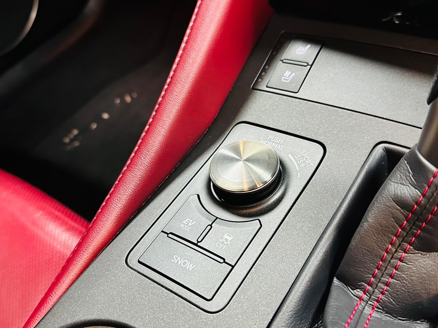 Used Lexus RC 2017 for sale - 77479216: Photo 52