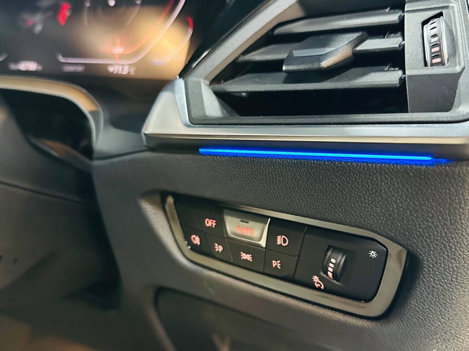 Used BMW 3 Series 2019 for sale - 76499661: Photo 62