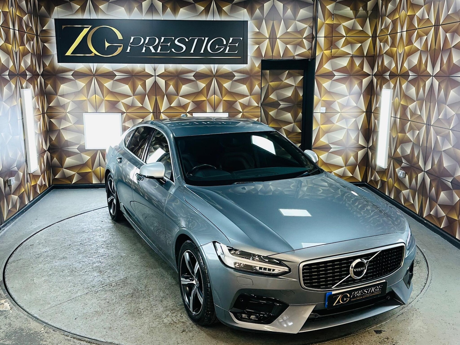 Used Volvo S90 2018 for sale - 76714831: Photo 25