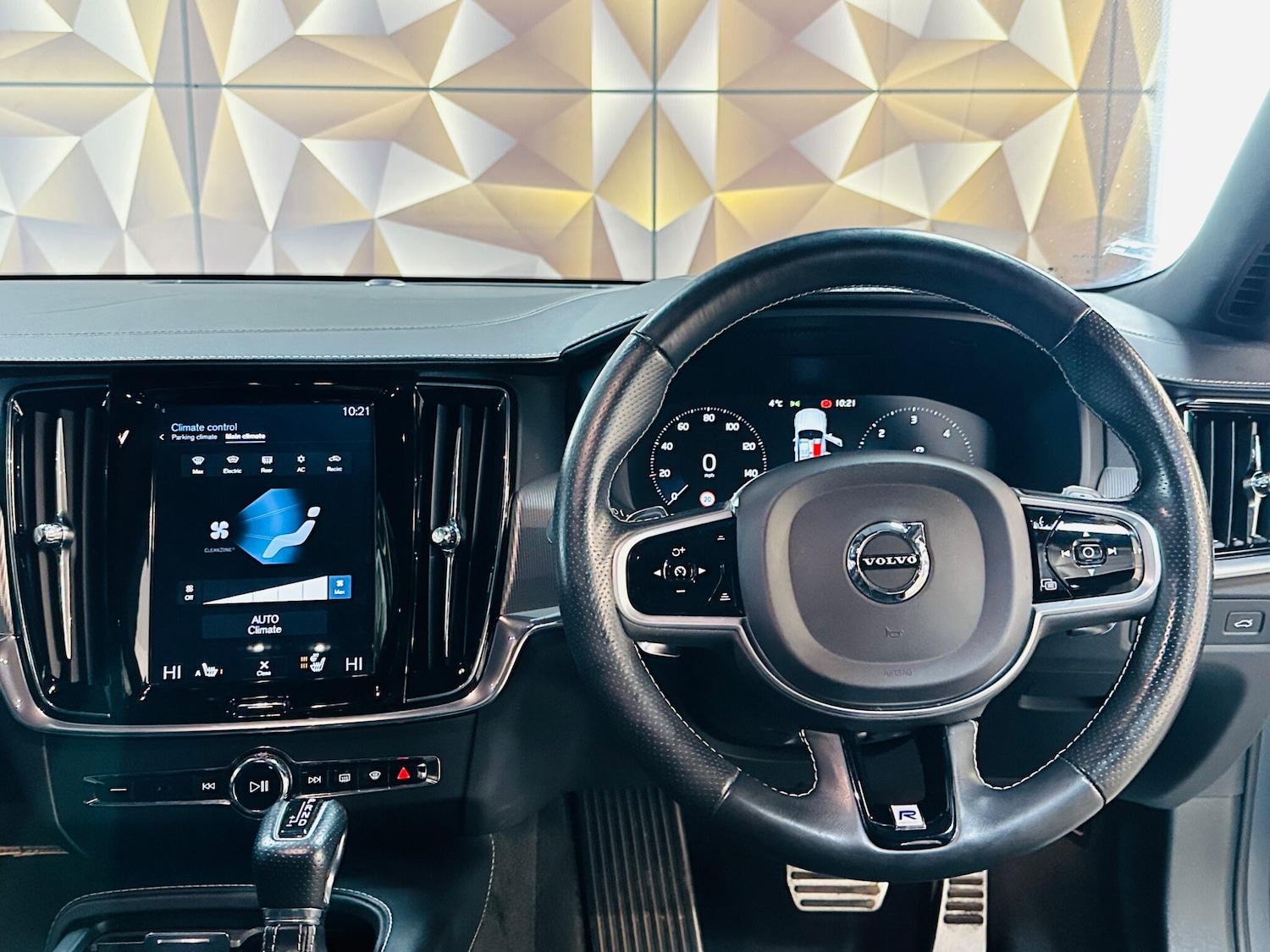 Used Volvo S90 2018 for sale - 76714831: Photo 47