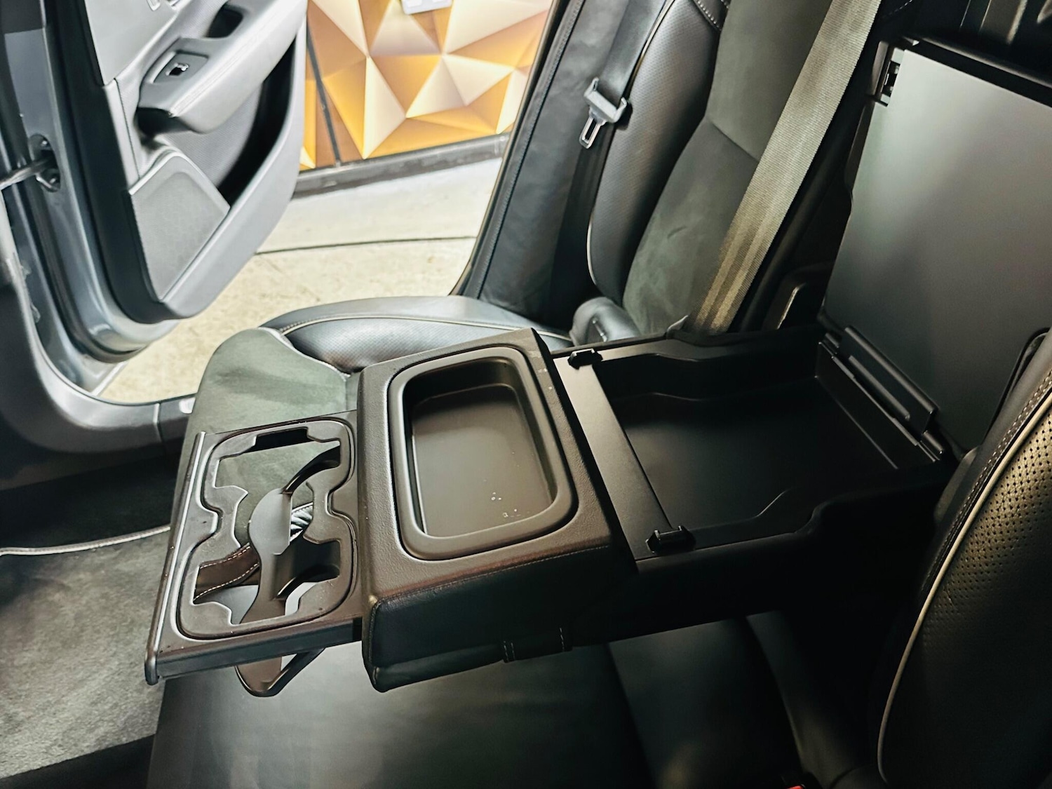 Used Volvo S90 2018 for sale - 76714831: Photo 57