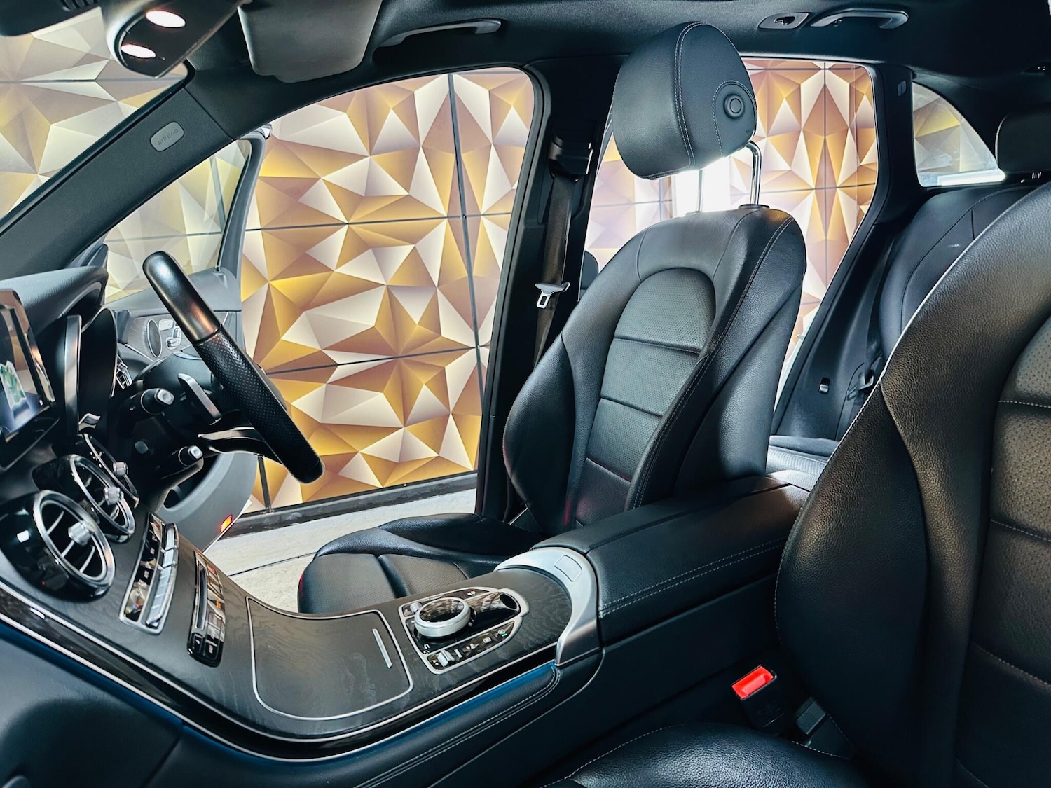 Used Mercedes-Benz GLC 2017 for sale - 76485588: Photo 18