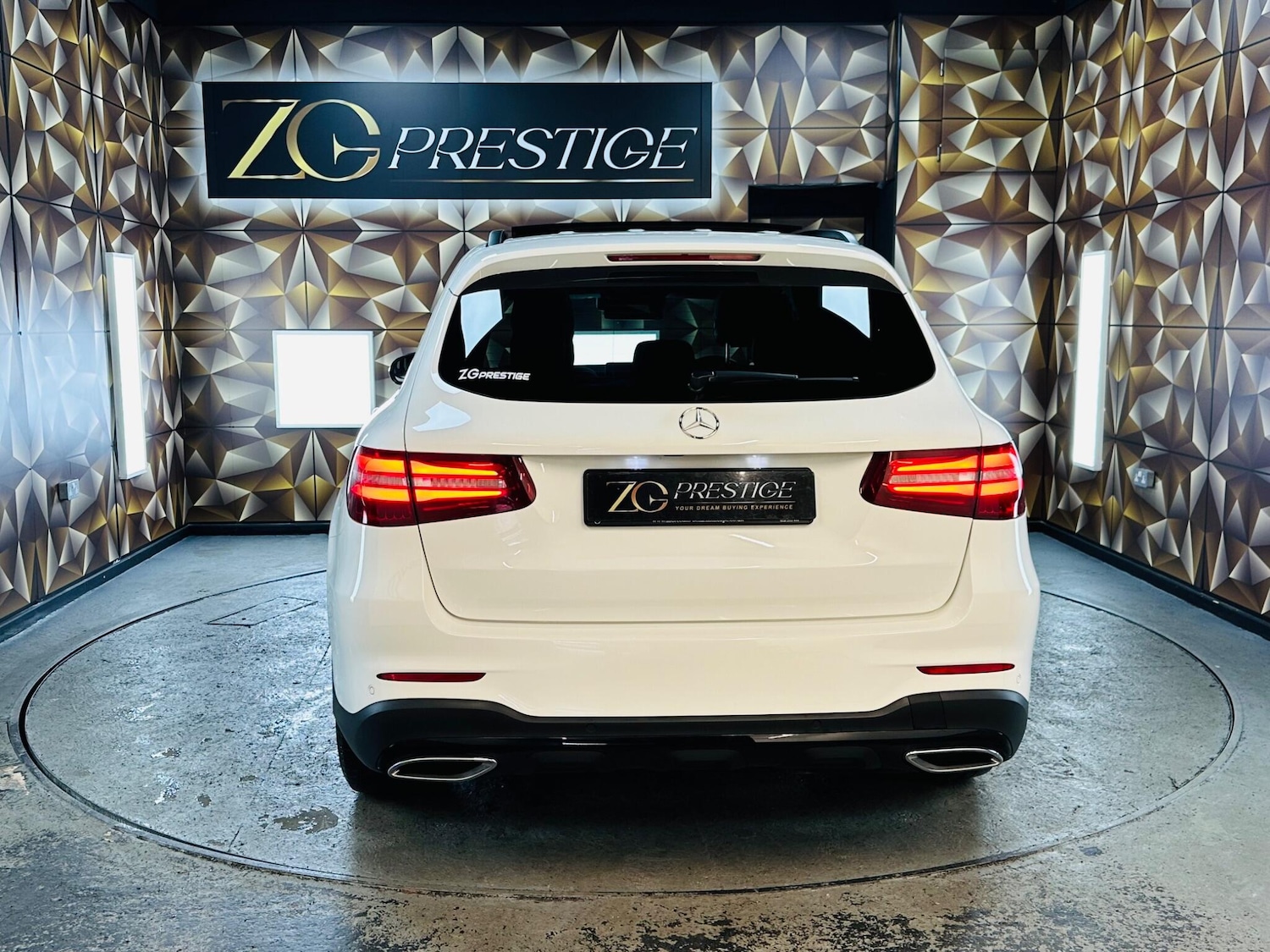 Used Mercedes-Benz GLC 2017 for sale - 76485588: Photo 3