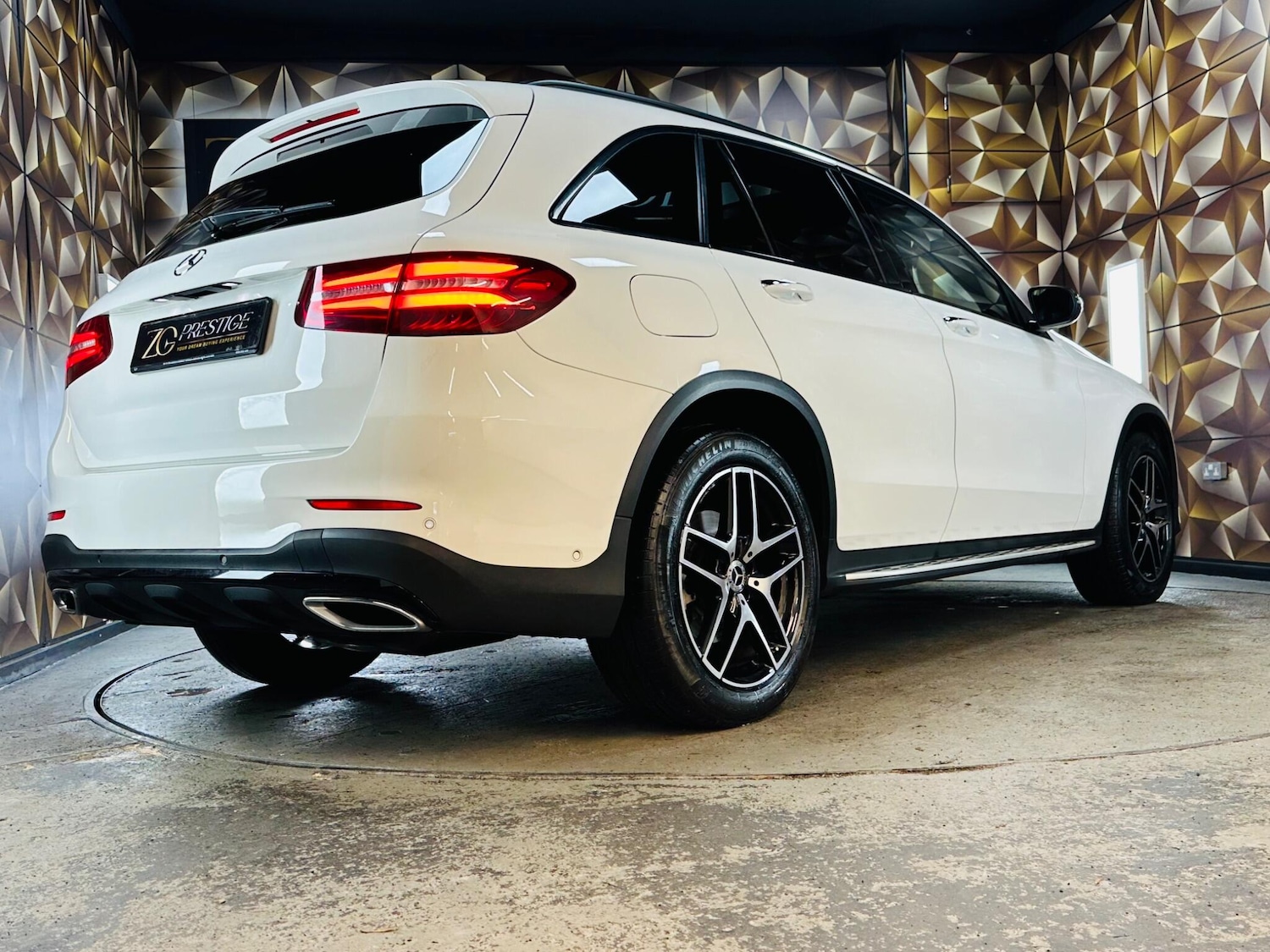 Used Mercedes-Benz GLC 2017 for sale - 76485588: Photo 40
