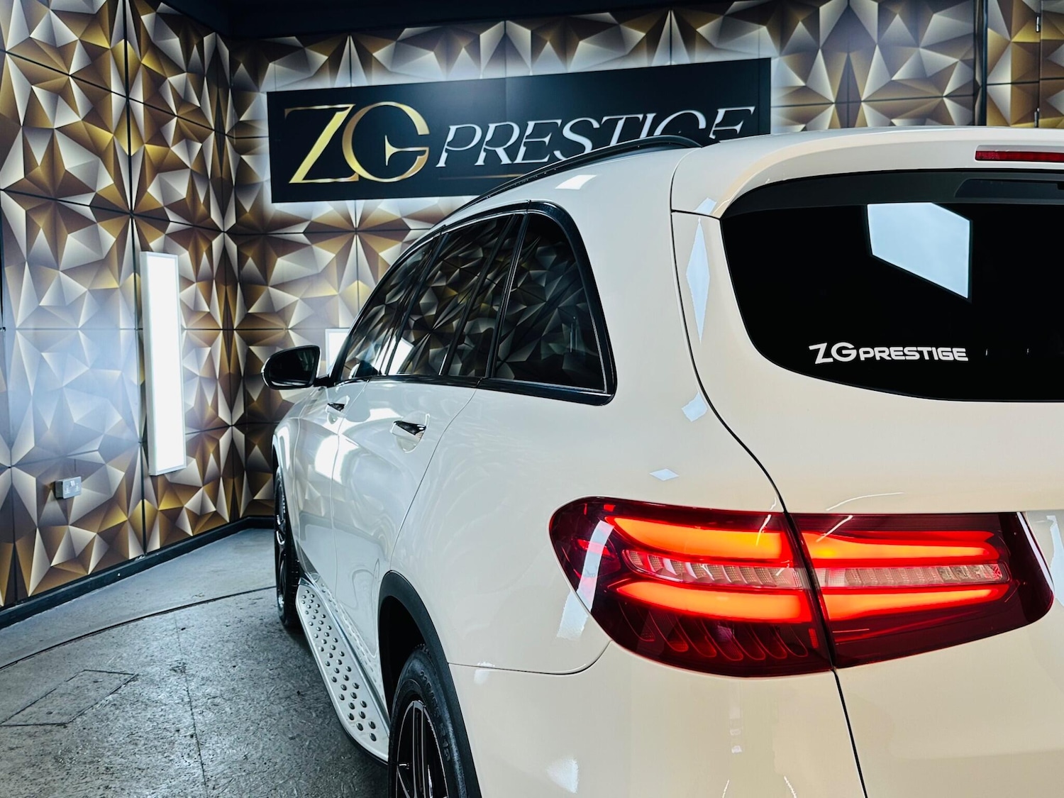 Used Mercedes-Benz GLC 2017 for sale - 76485588: Photo 51