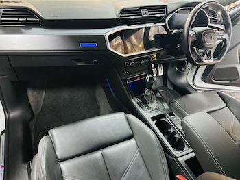 Used Audi Q3 2020 for sale - 79532324: Photo