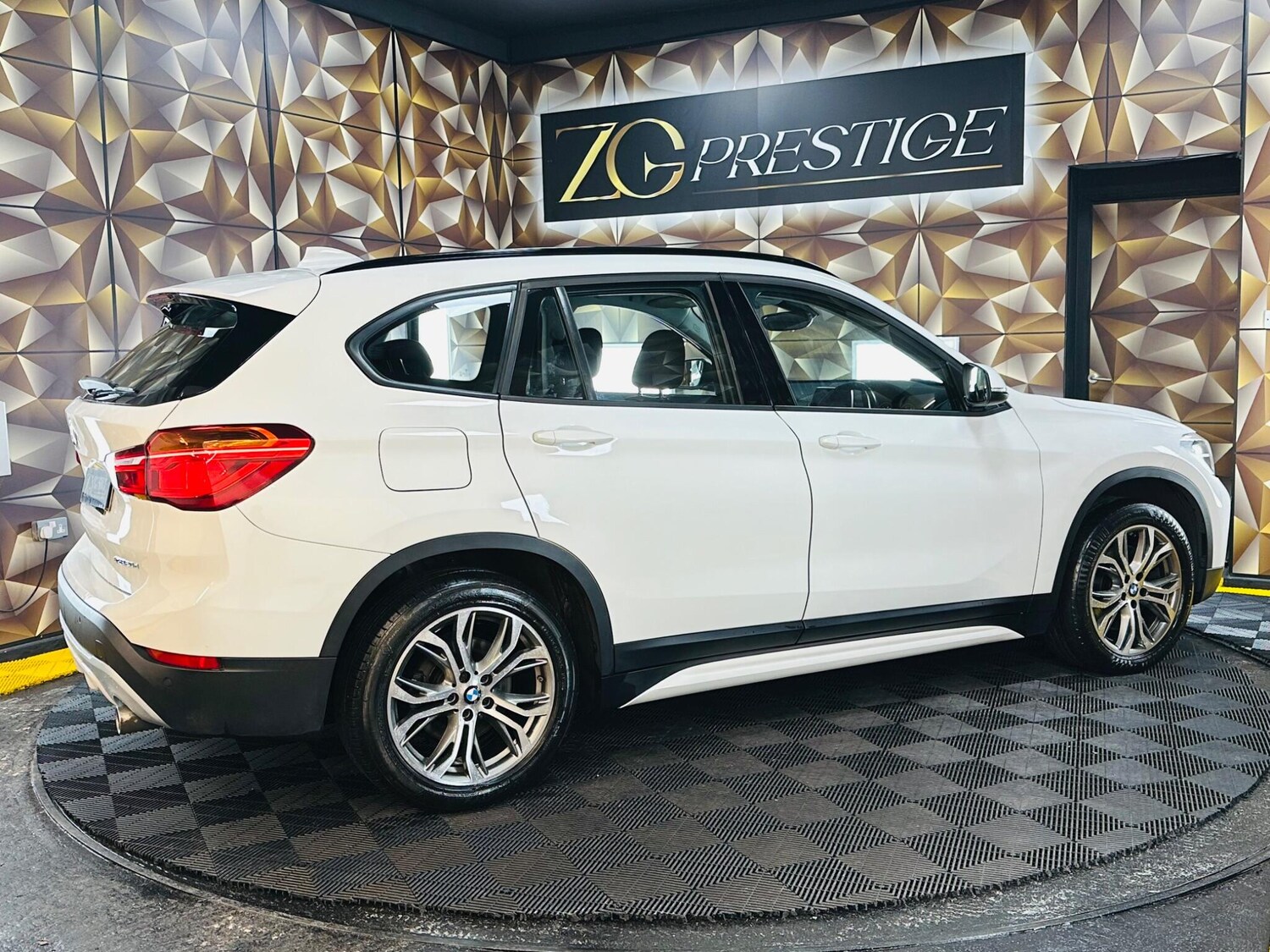 Used BMW X1 for sale - 77440425: Photo 30