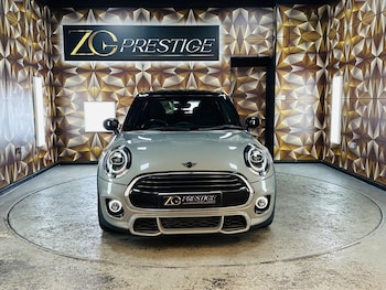 Used MINI Hatch 2019 for sale - 75708620: Photo