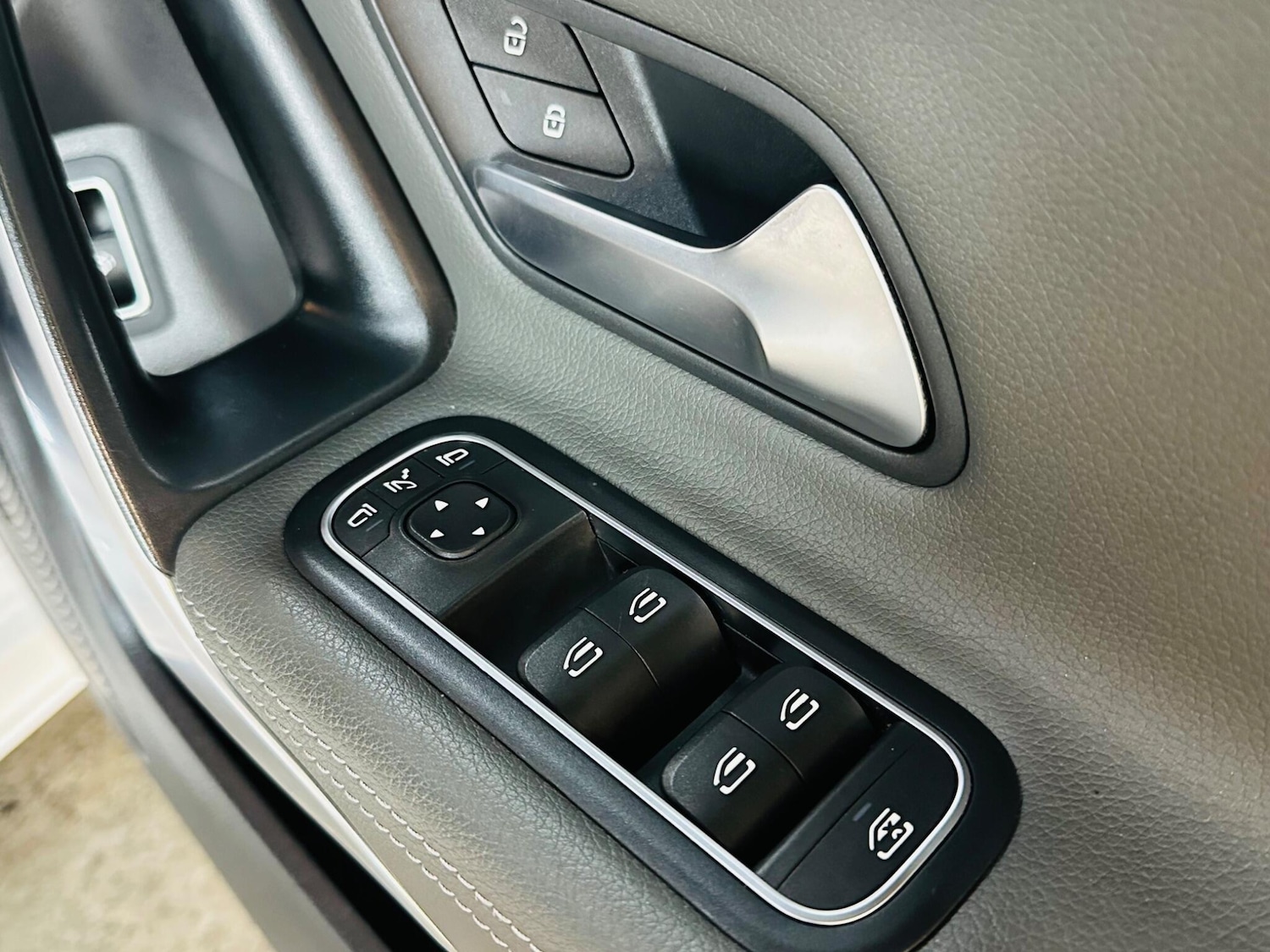 Used Mercedes-Benz CLA 2019 for sale - 76538425: Photo 62